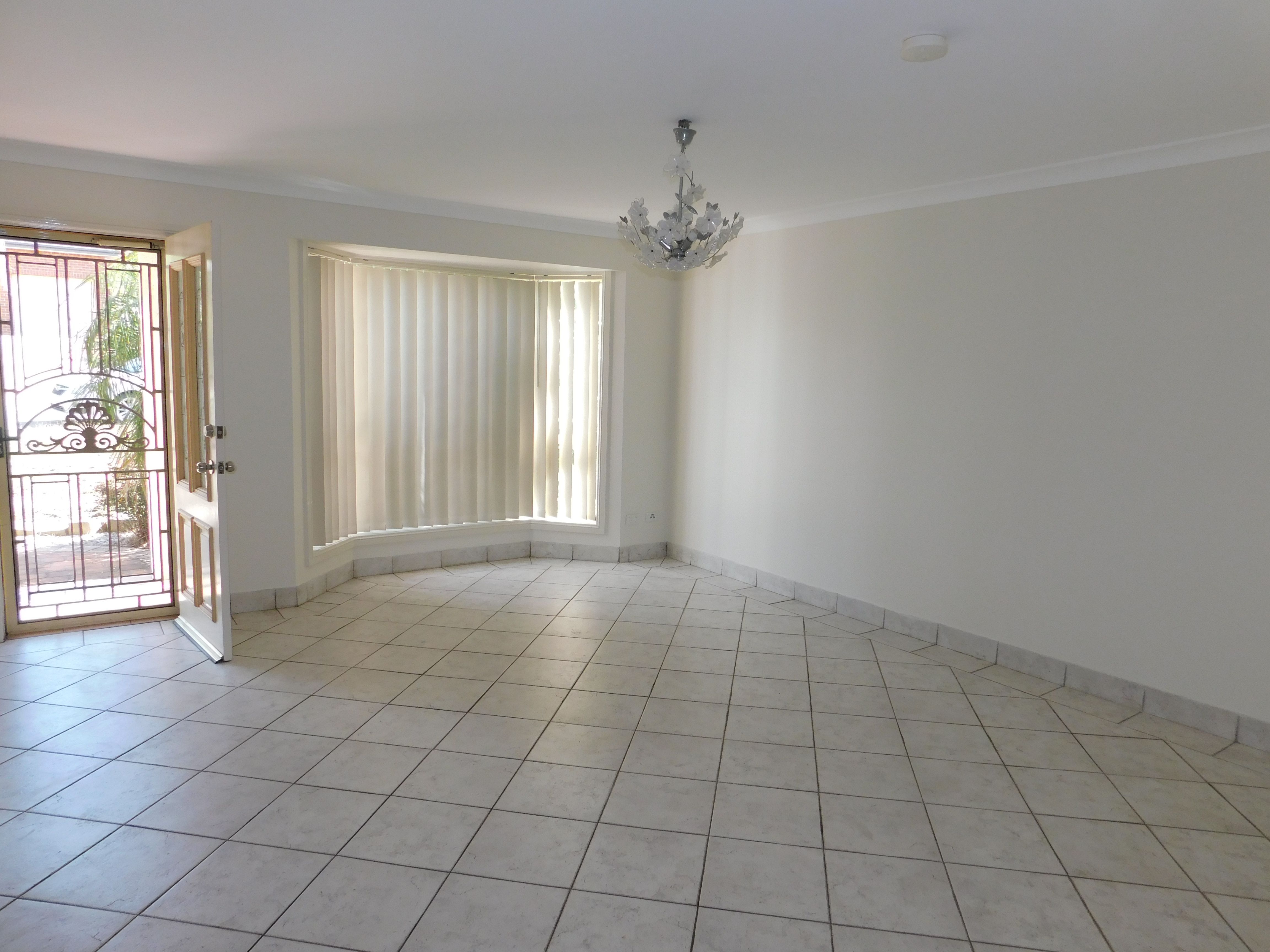 1/14-16 Marina Crescent, Cecil Hills, NSW 2171