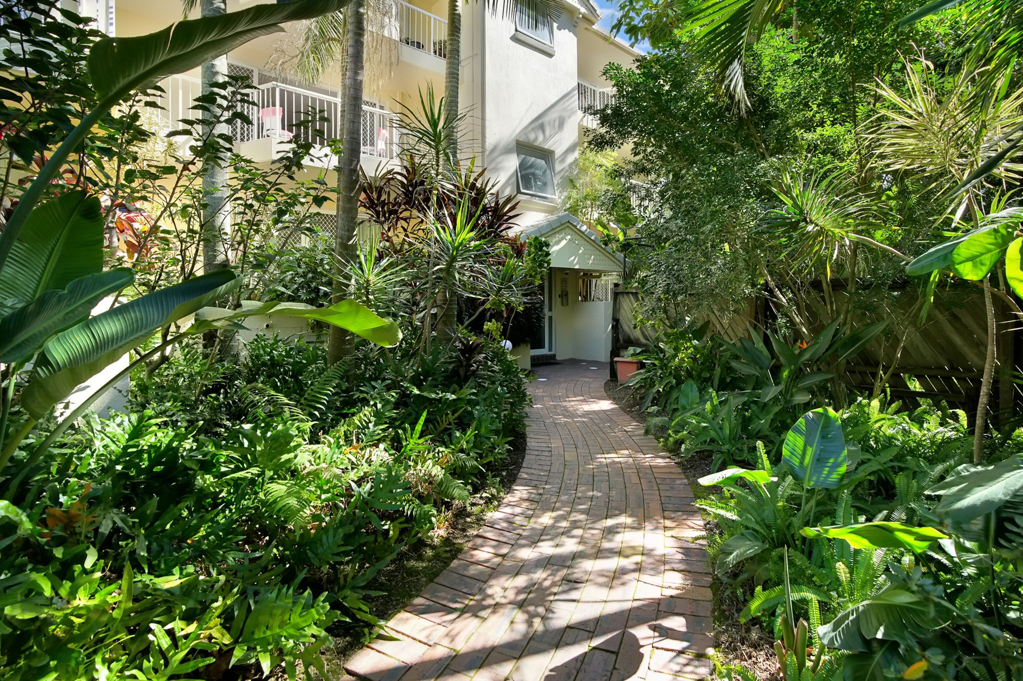 14/27-31 Wharf Road, Surfers Paradise, QLD 4217