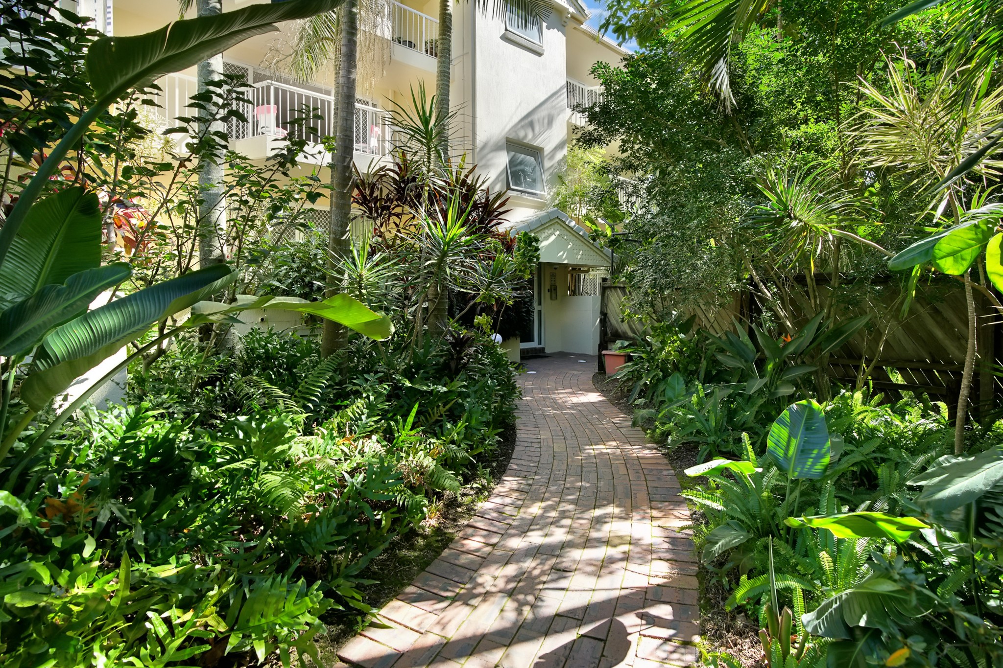 14/27-31 Wharf Road, Surfers Paradise, QLD 4217