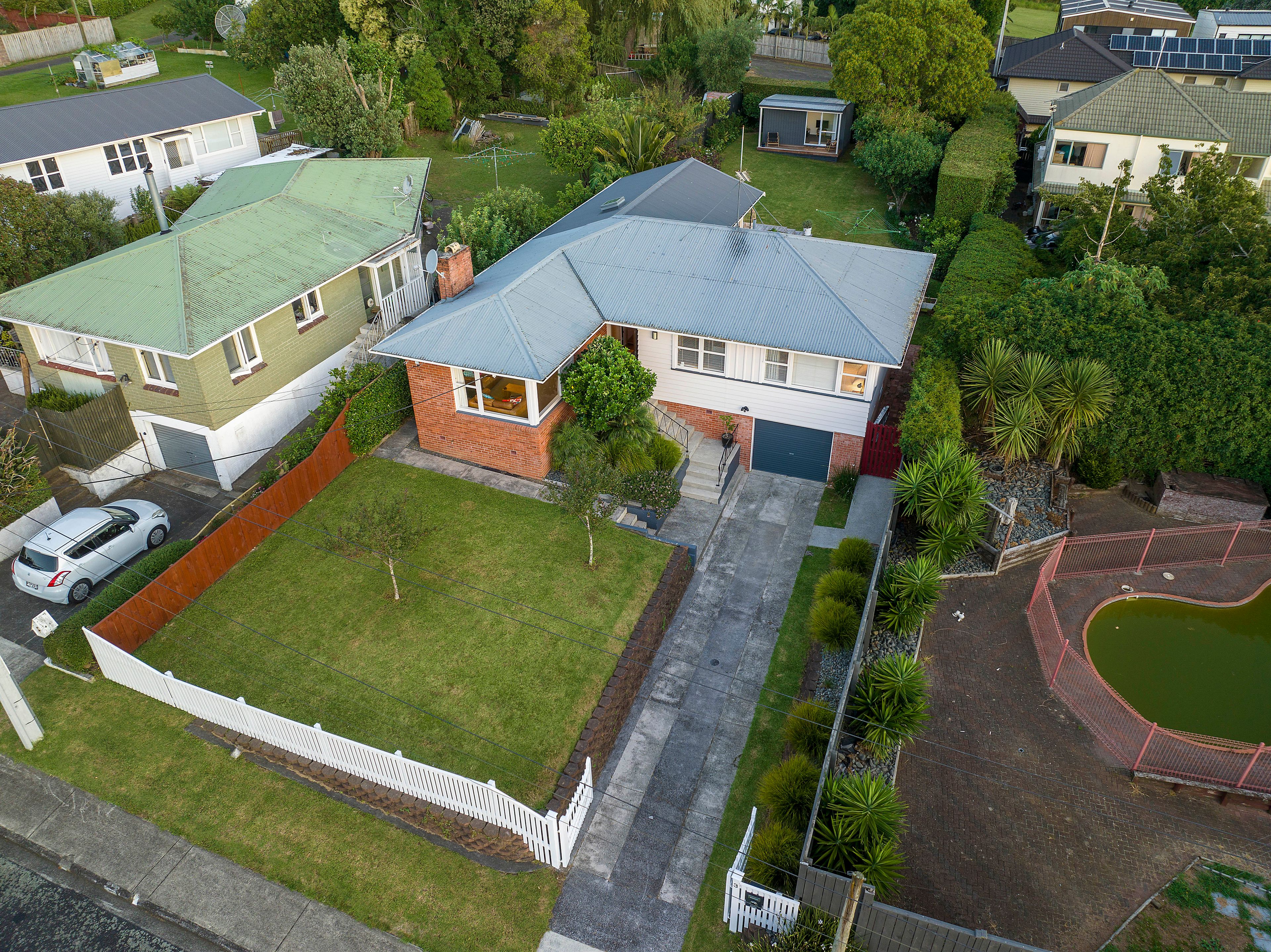 3 Pikitea Road, Mangere Bridge, Manukau City