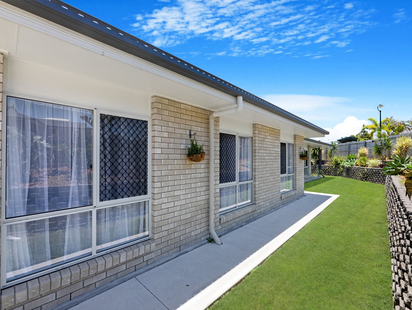 24 Gundesen Drive, Urraween, QLD 4655