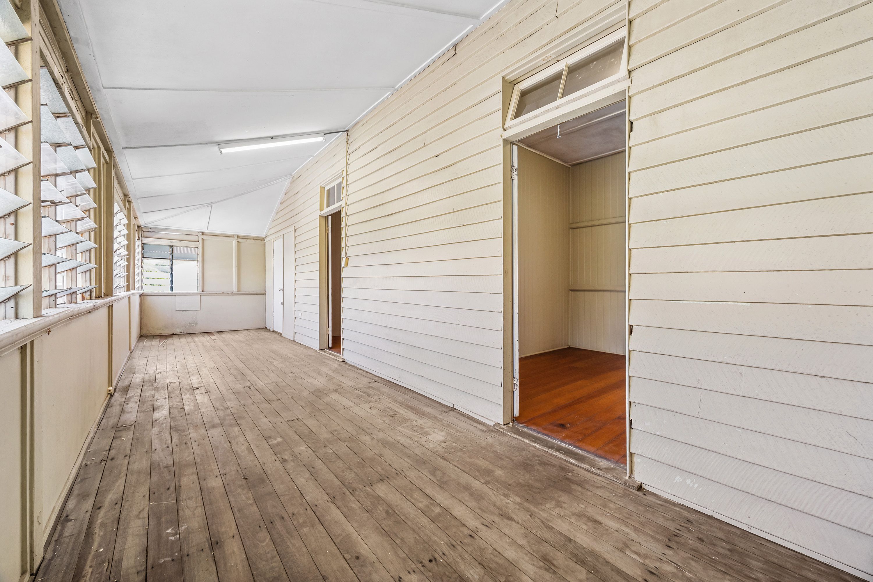 35 Roseberry Street — photo 5 of 25