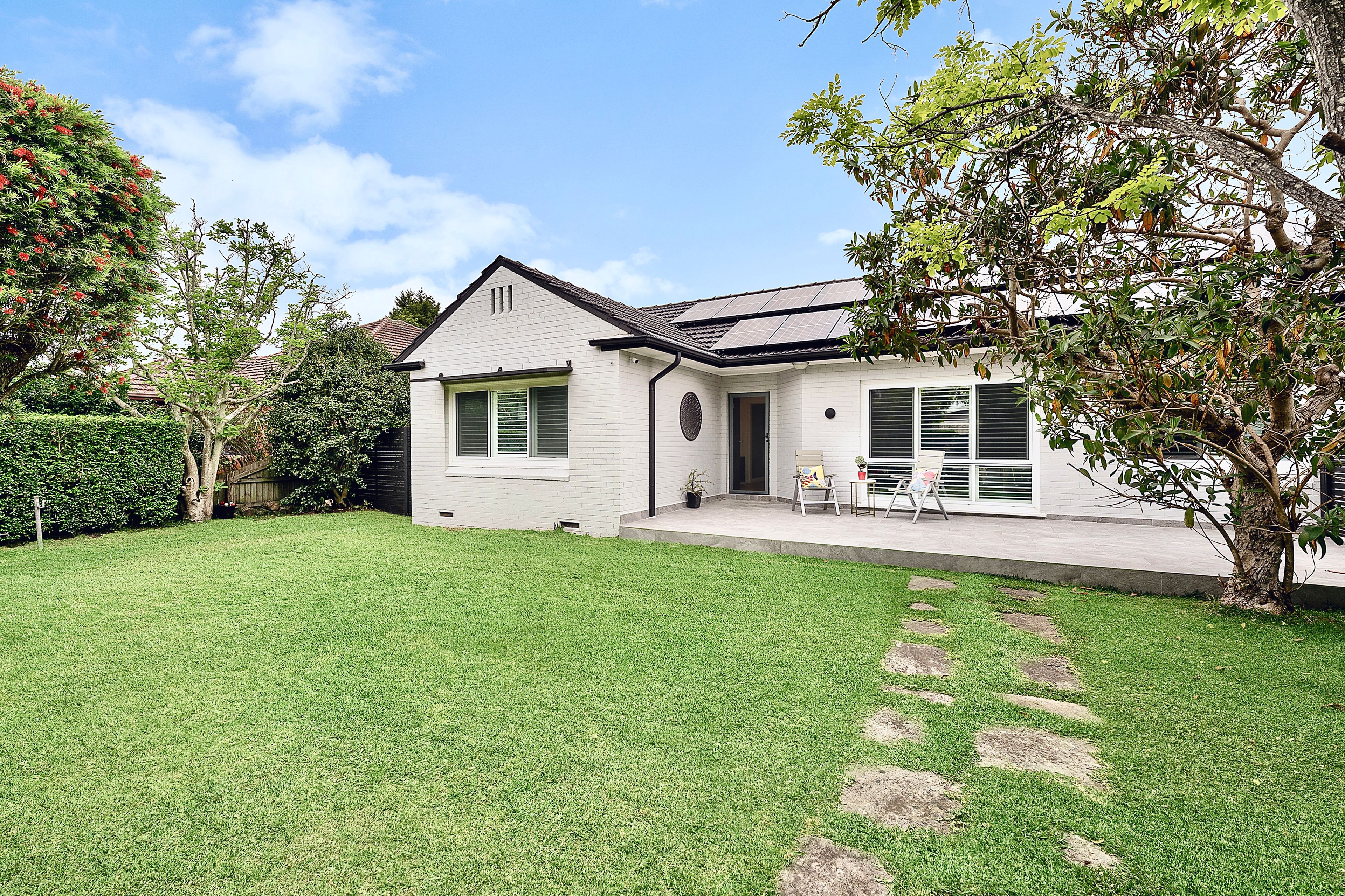 3 Allan Street , Roseville Chase NSW 2069