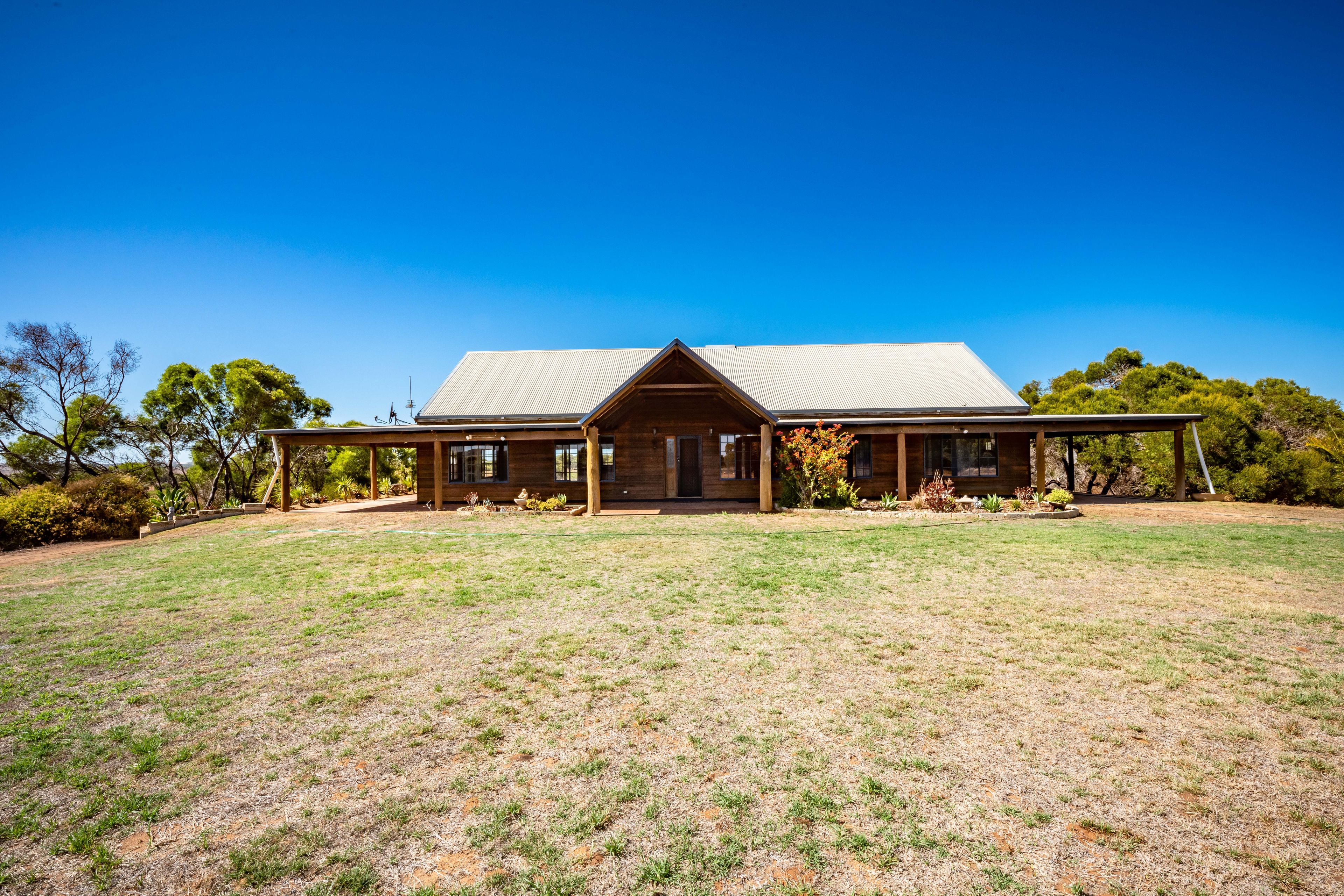 19 Francisco Road, Dongara, WA 6525