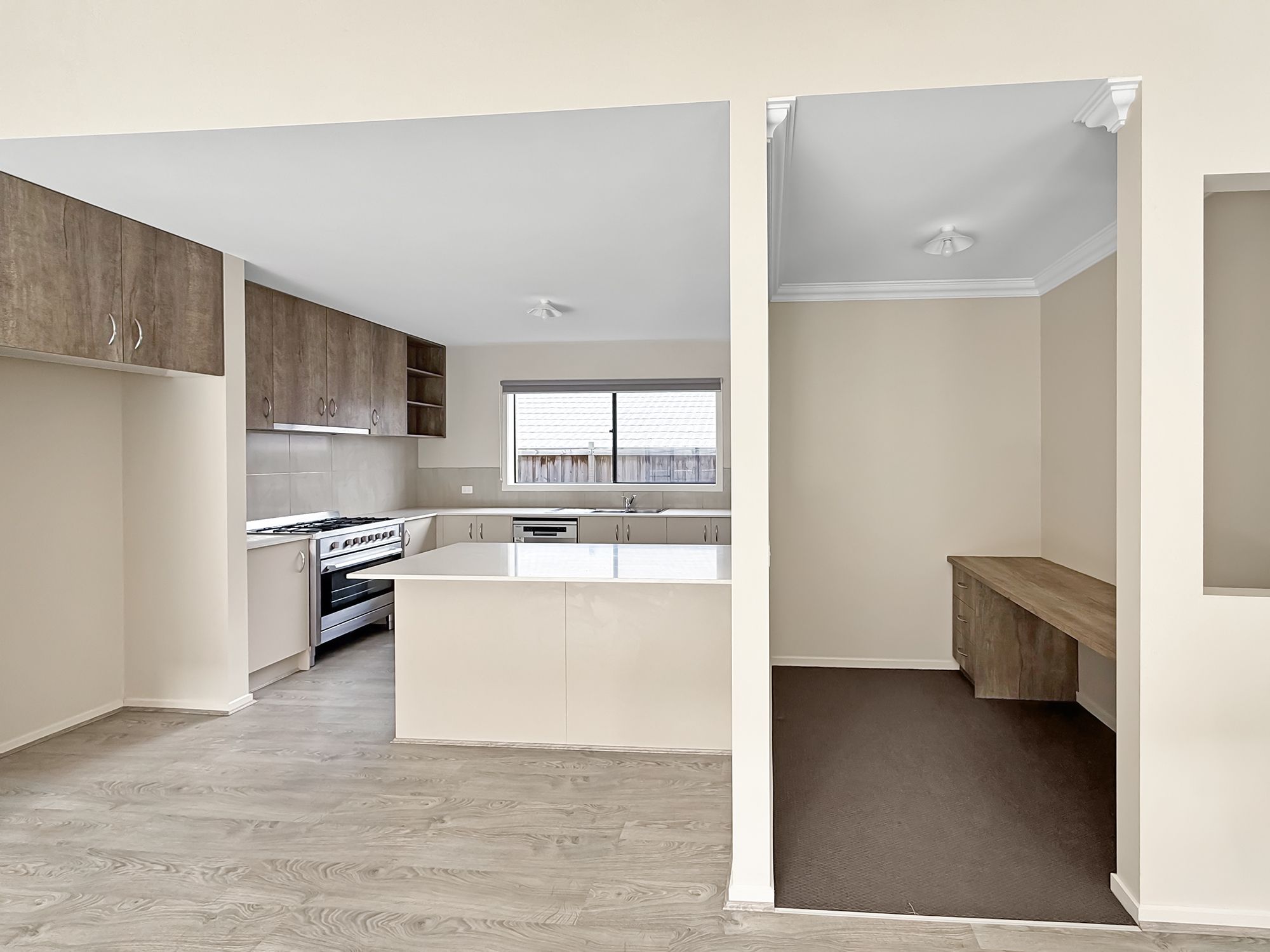 8 Holly Street — photo 6 of 18