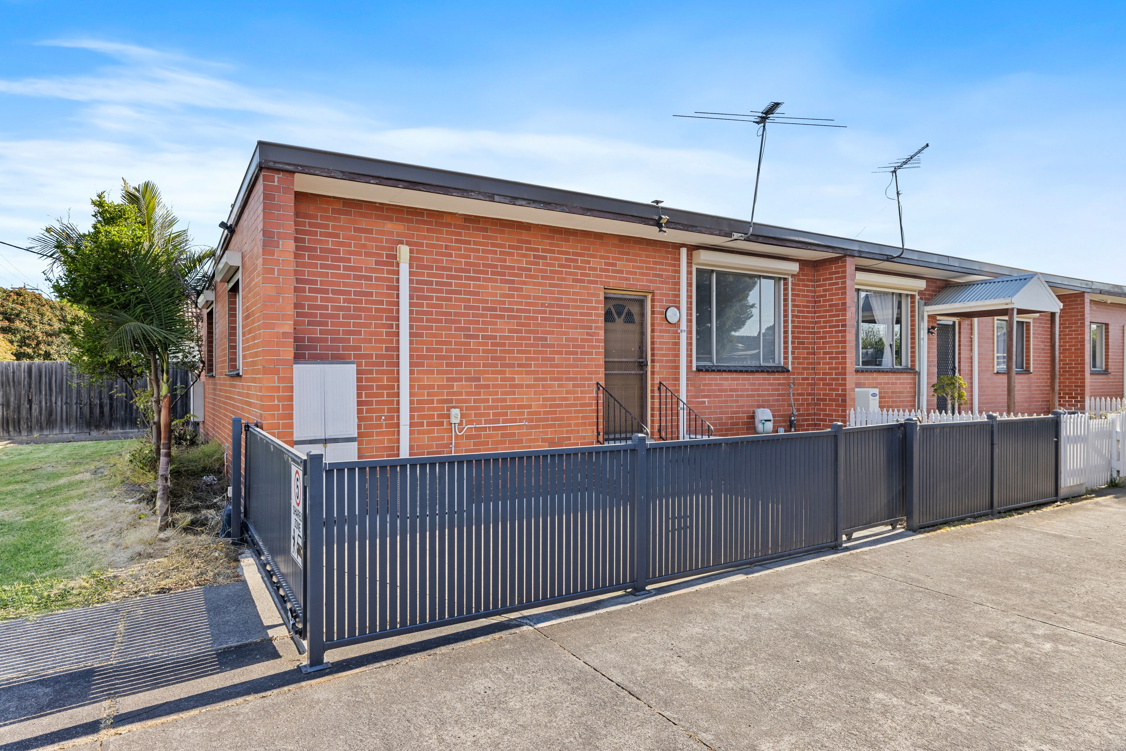 1/160 Corrigan Road — photo from Ray White Judd White Group - Glen Waverley