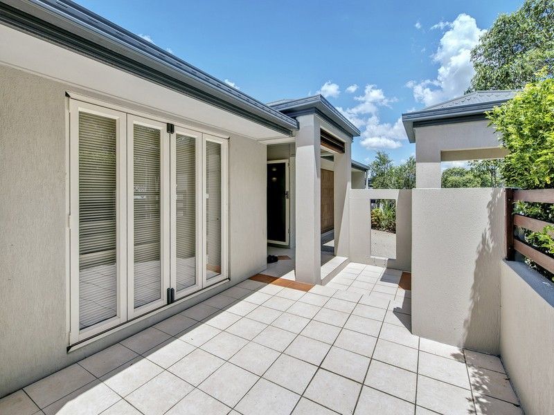 16 Lavender Street, Springfield Lakes, QLD 4300