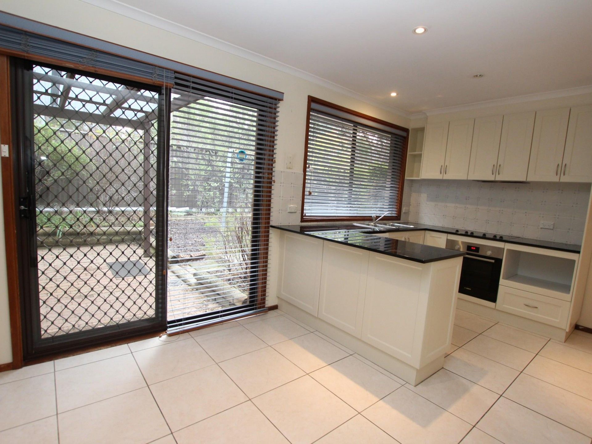 112 Dexter Street, Cook, ACT 2614