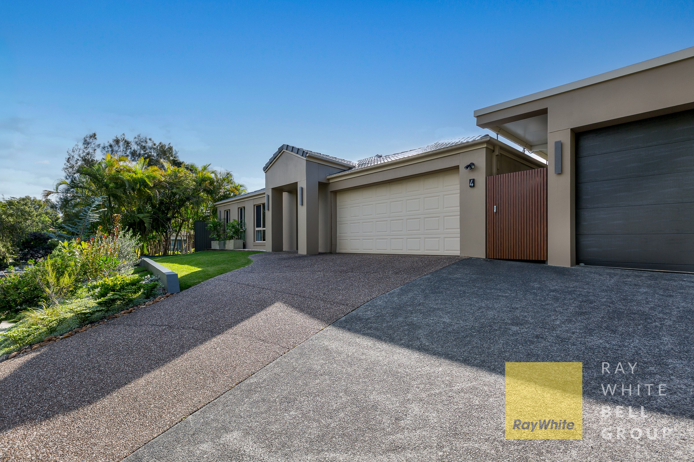 4 Woodbine Court, Parkwood, QLD 4214