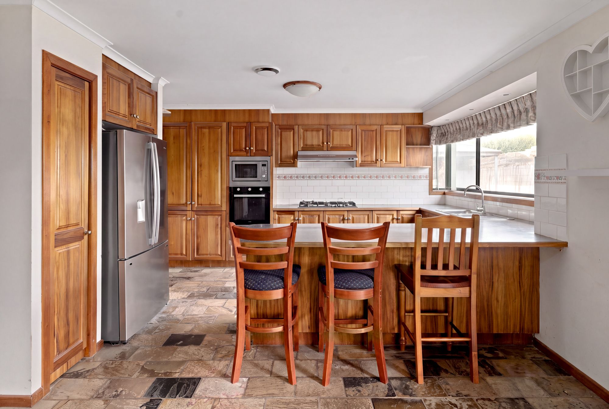 79 Nelson Avenue — photo 5 of 19