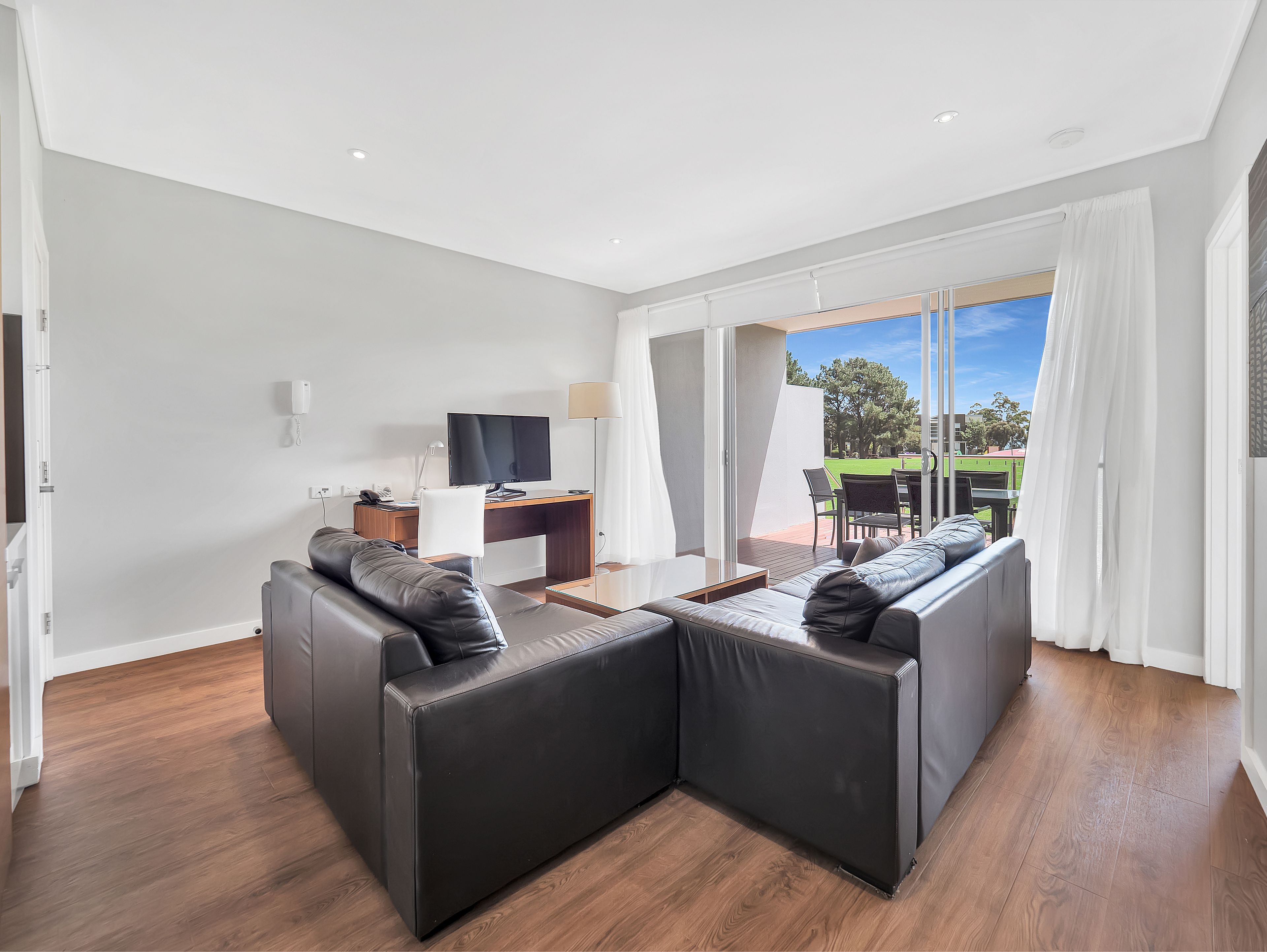 17 Potters Hill Road, San Remo VIC 3925
