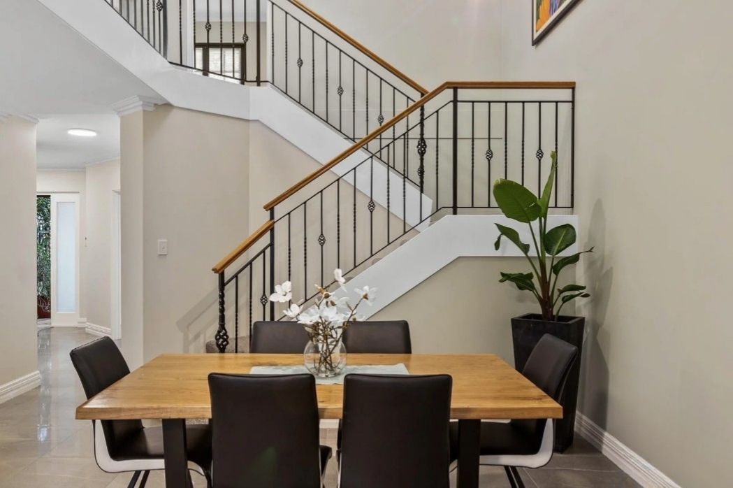91 Waterway Crescent — photo 8 of 29