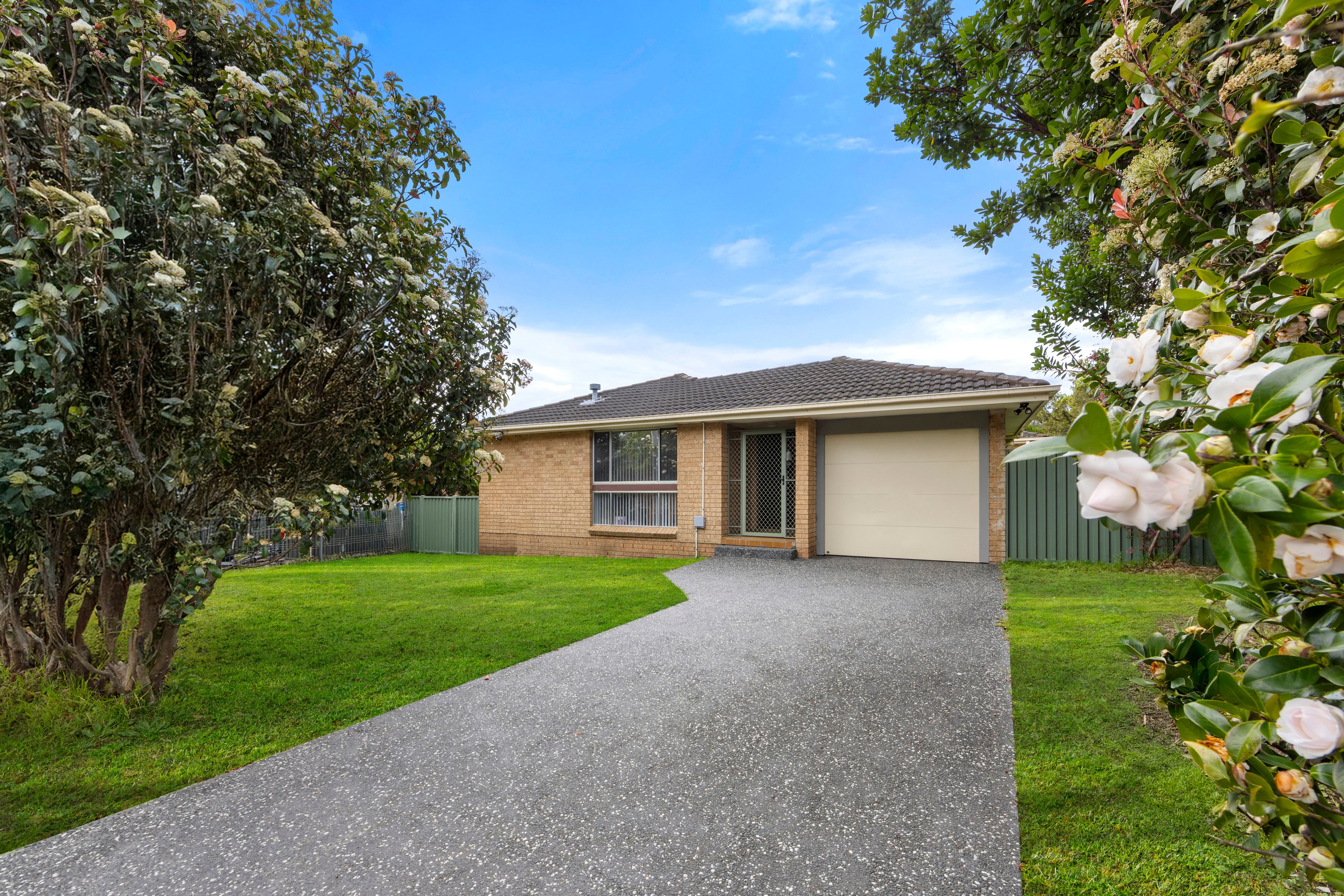 125 West Birriley Street, Bomaderry NSW 2541