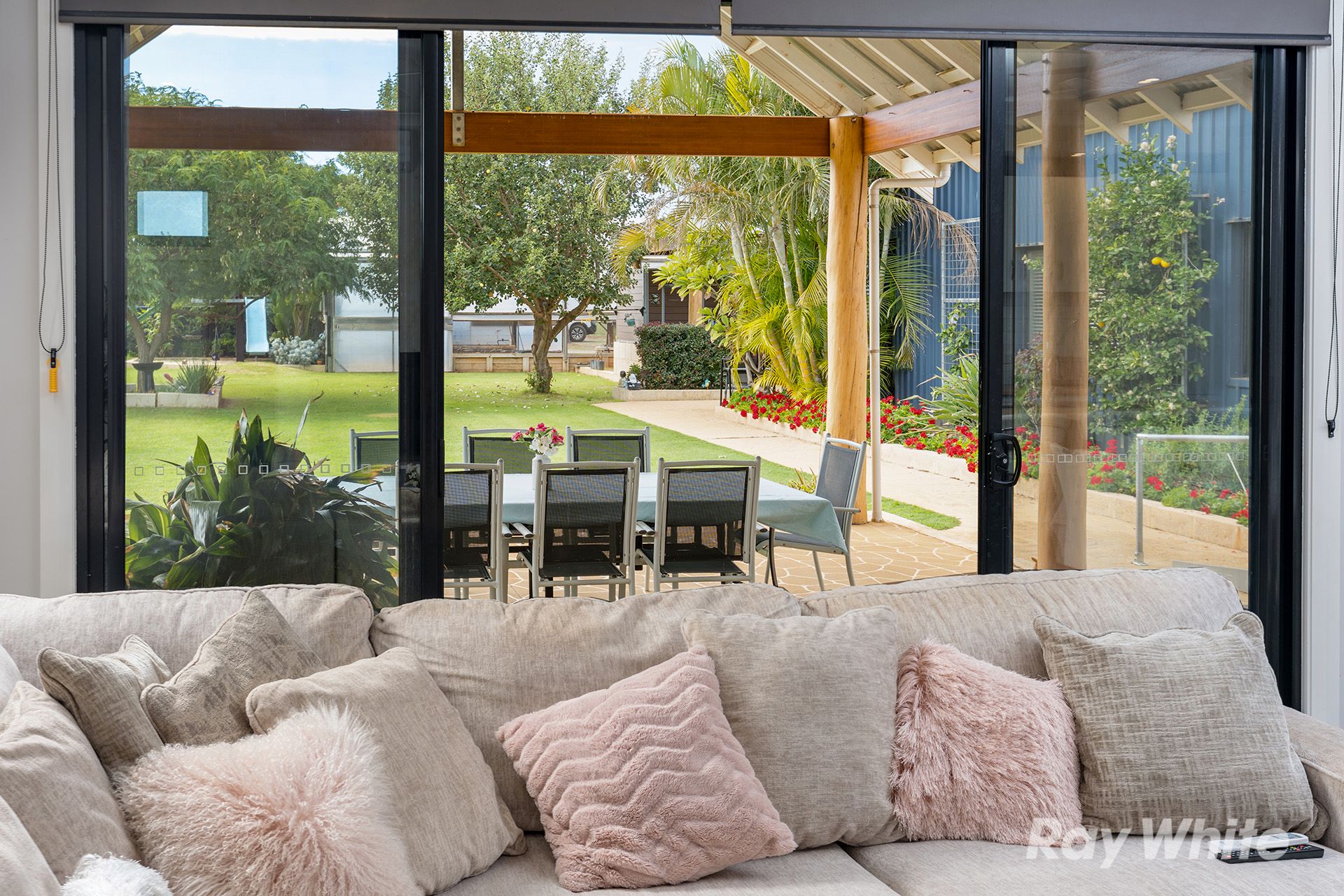 13 Roding Court — photo 19 of 30