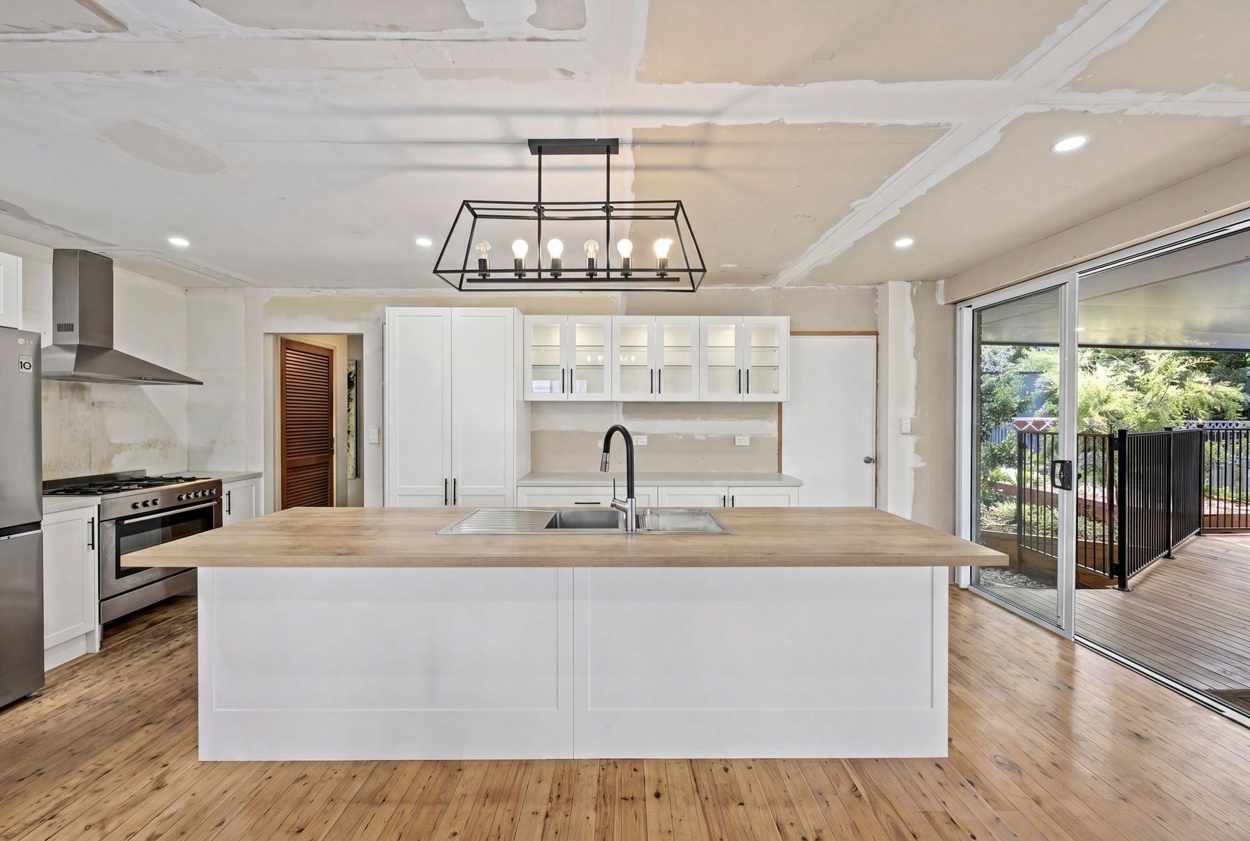 21 Wentworth Avenue — photo 5 of 18