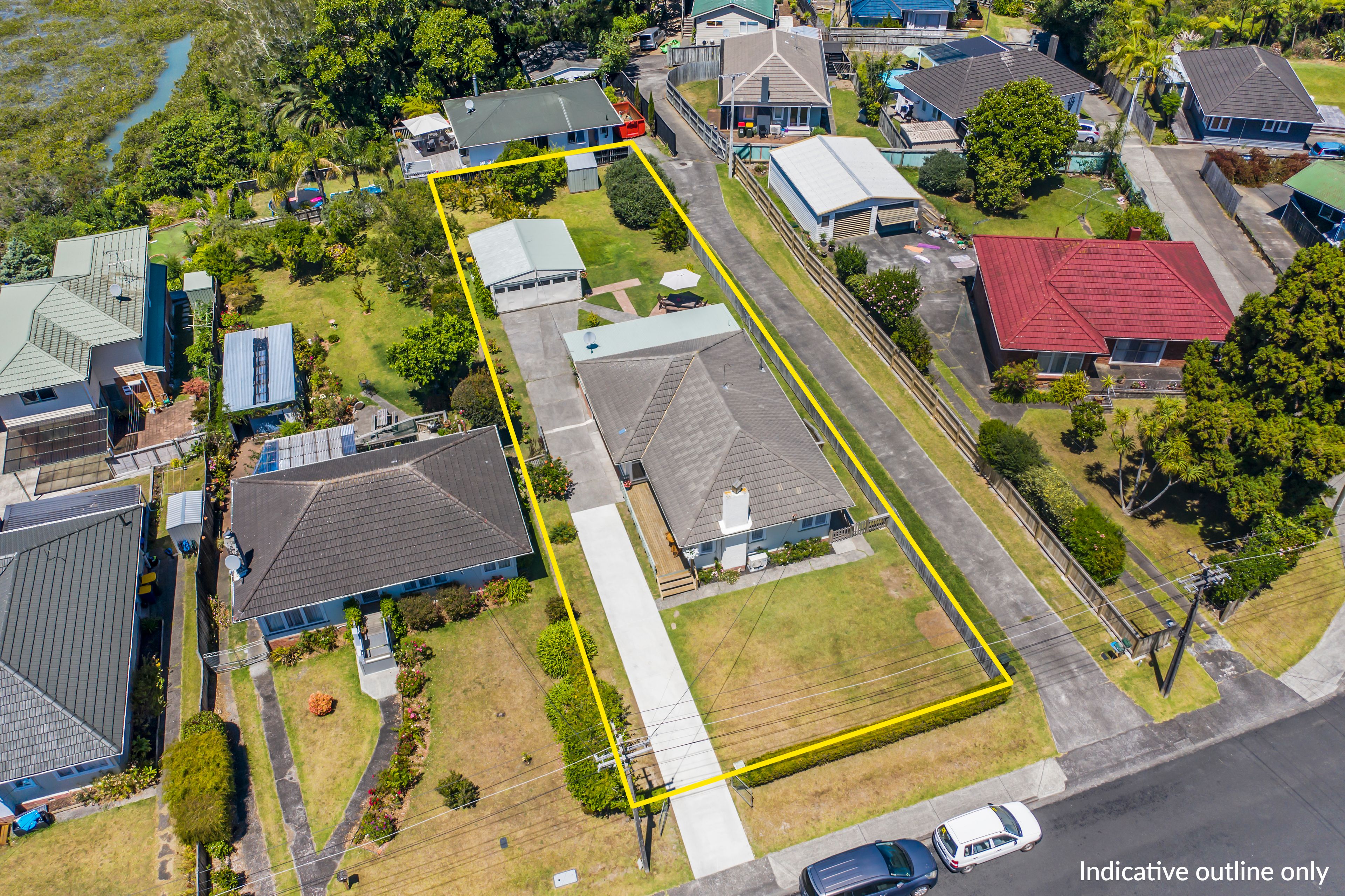 16 Bedford Street, Te Atatu South, Waitakere City