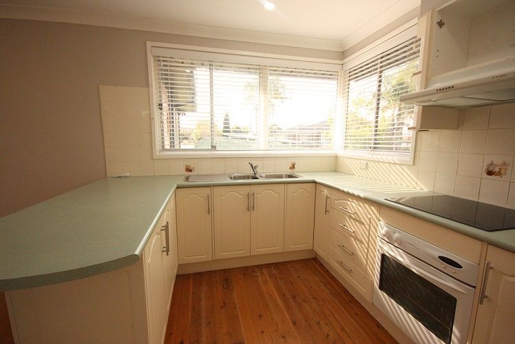 41 Worornora Avenue, Leumeah, NSW 2560