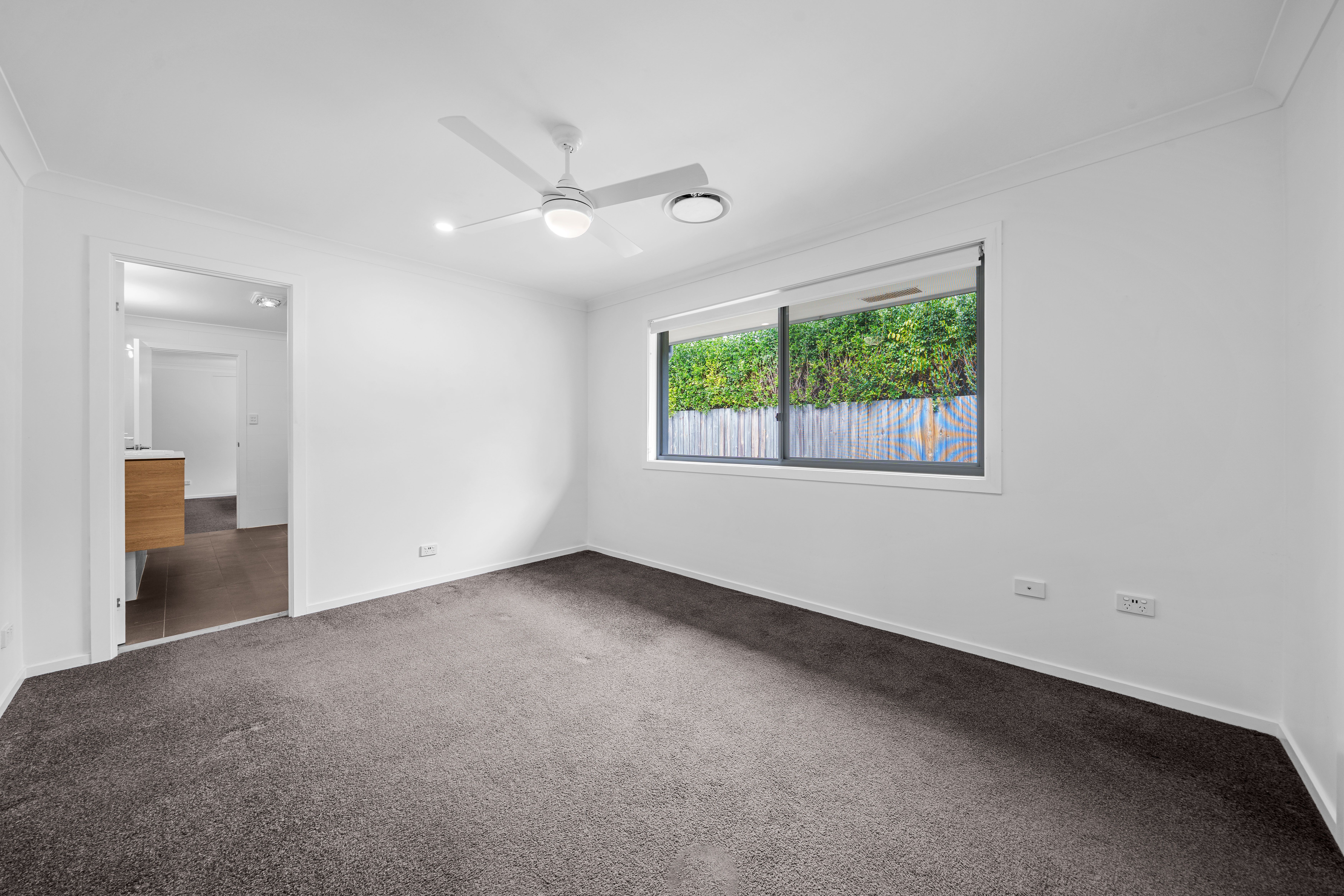 11 Jaguar Drive — photo 24 of 30