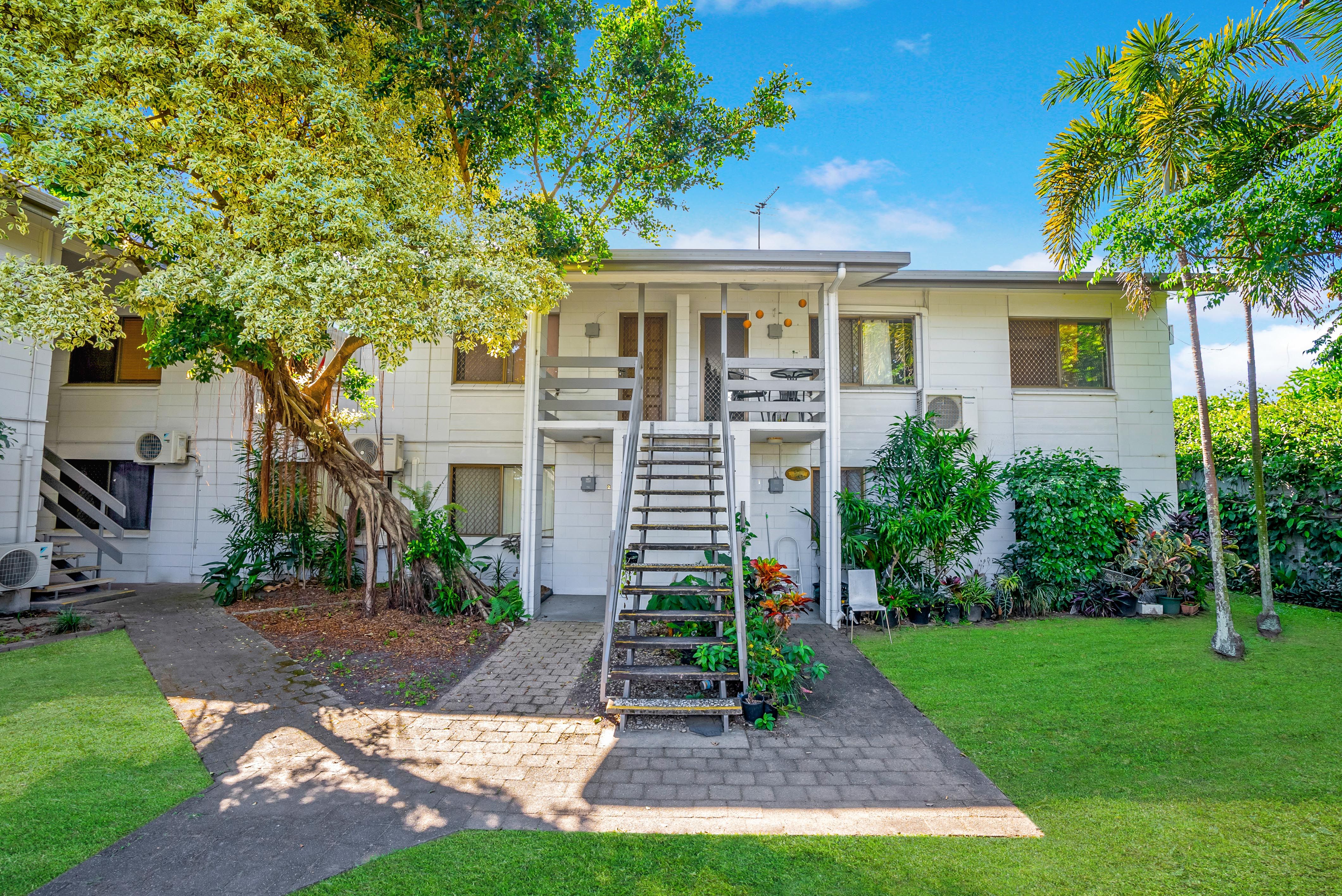 22 Hoare Street, Manunda QLD 4870