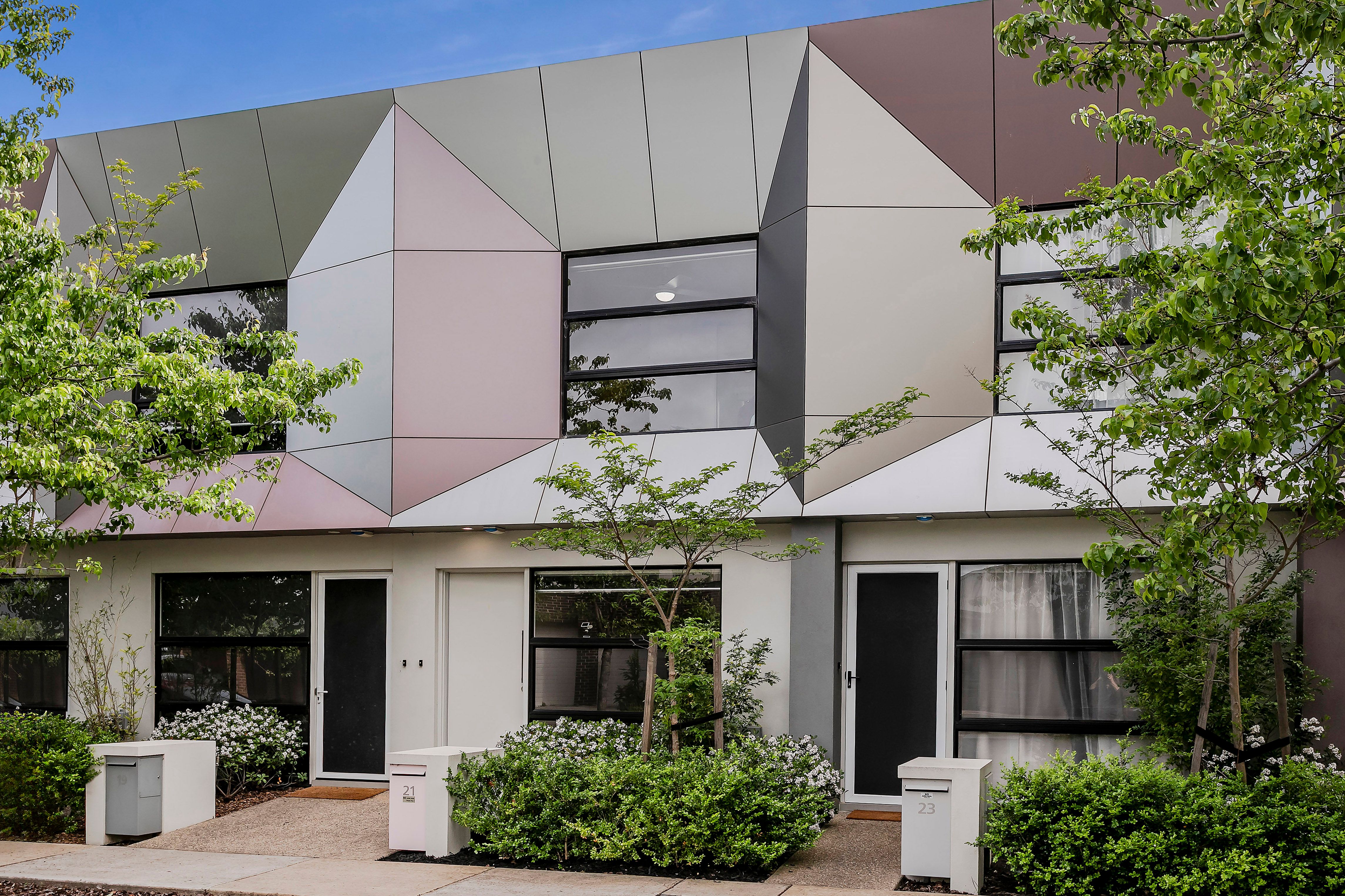 21 Masterdale Court, St Clair, SA 5011