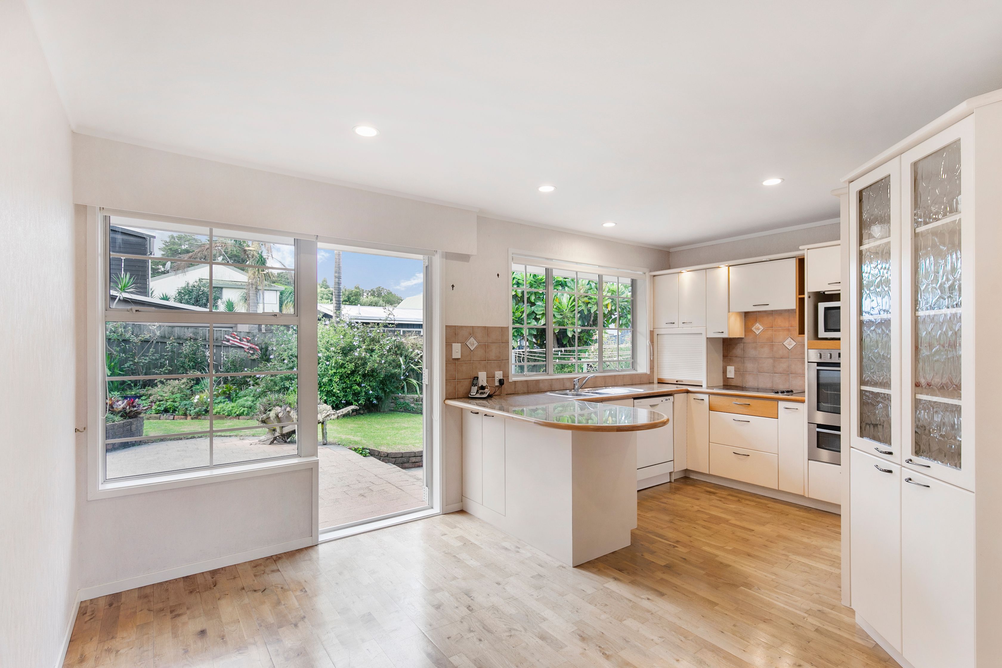 19 Totara Grove, Hillcrest, North Shore City