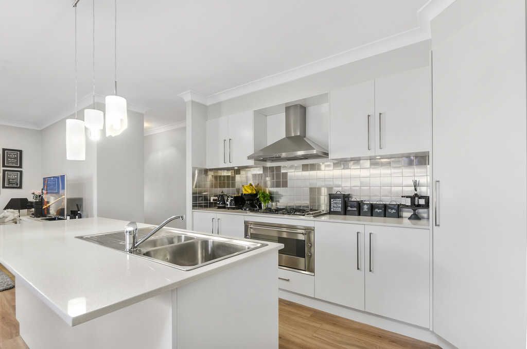 10 Leopold Street — photo 3 of 9