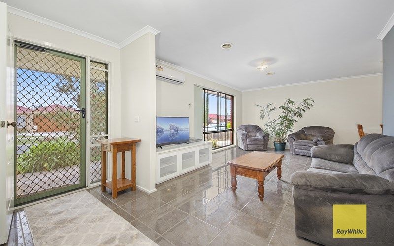 11 Priorswood Drive , Hoppers Crossing VIC 3029