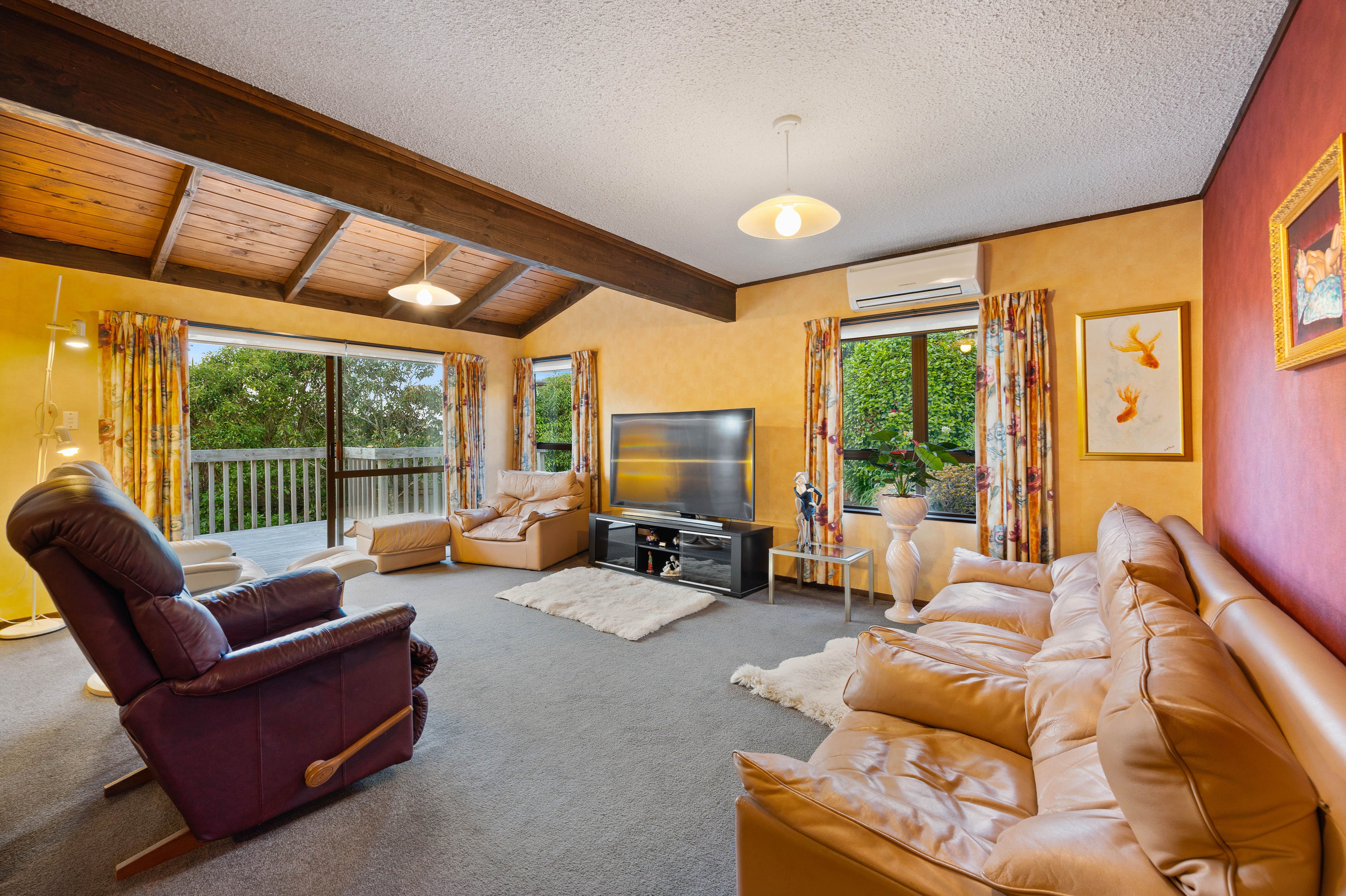 13A Eastwood Rise, Browns Bay, North Shore City