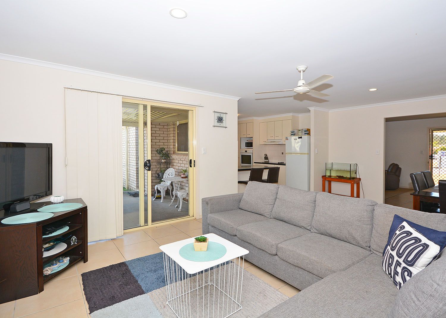 8 Joselyn Drive, Point Vernon, QLD 4655