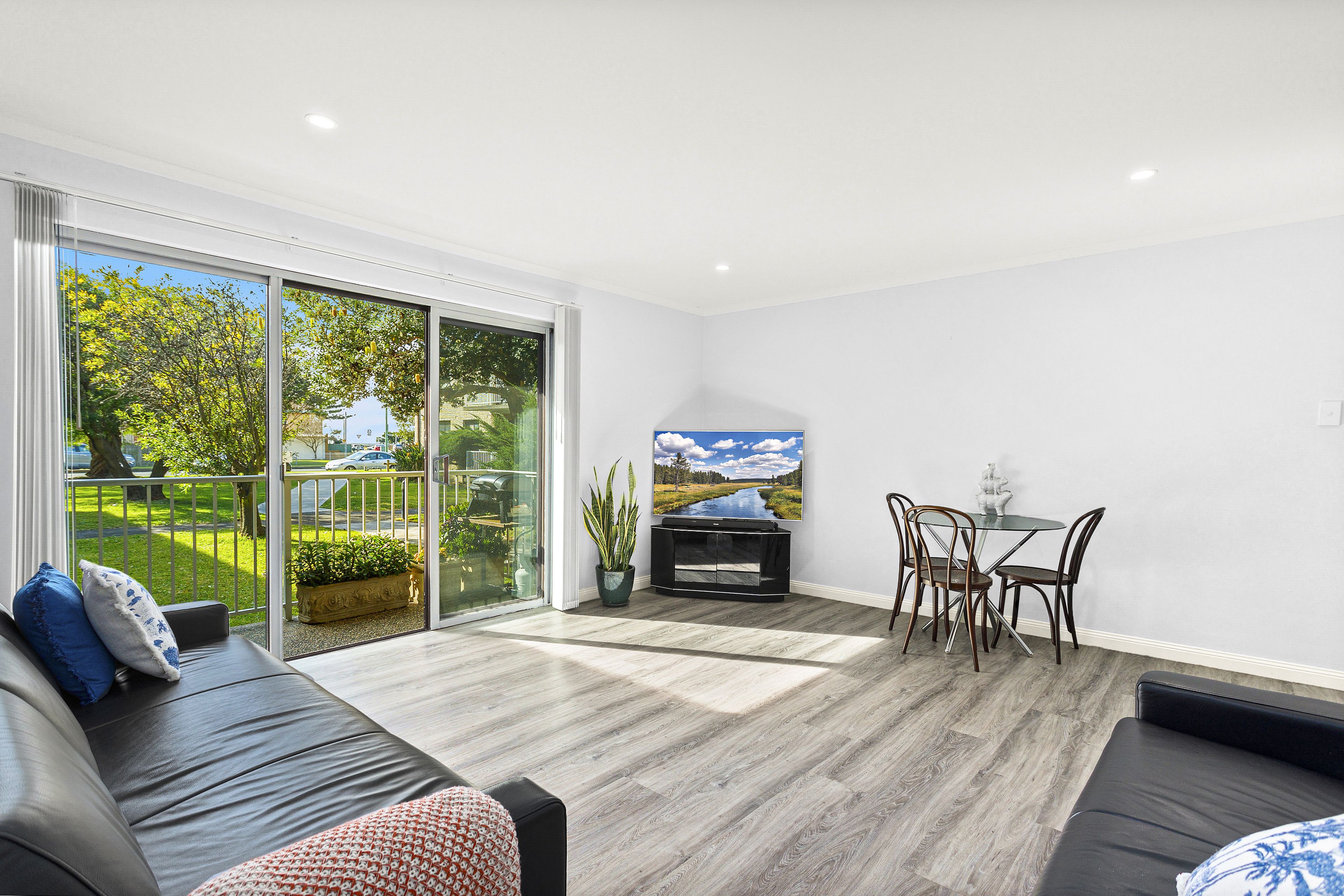4/46-48 Peterborough Avenue, Lake Illawarra, NSW 2528