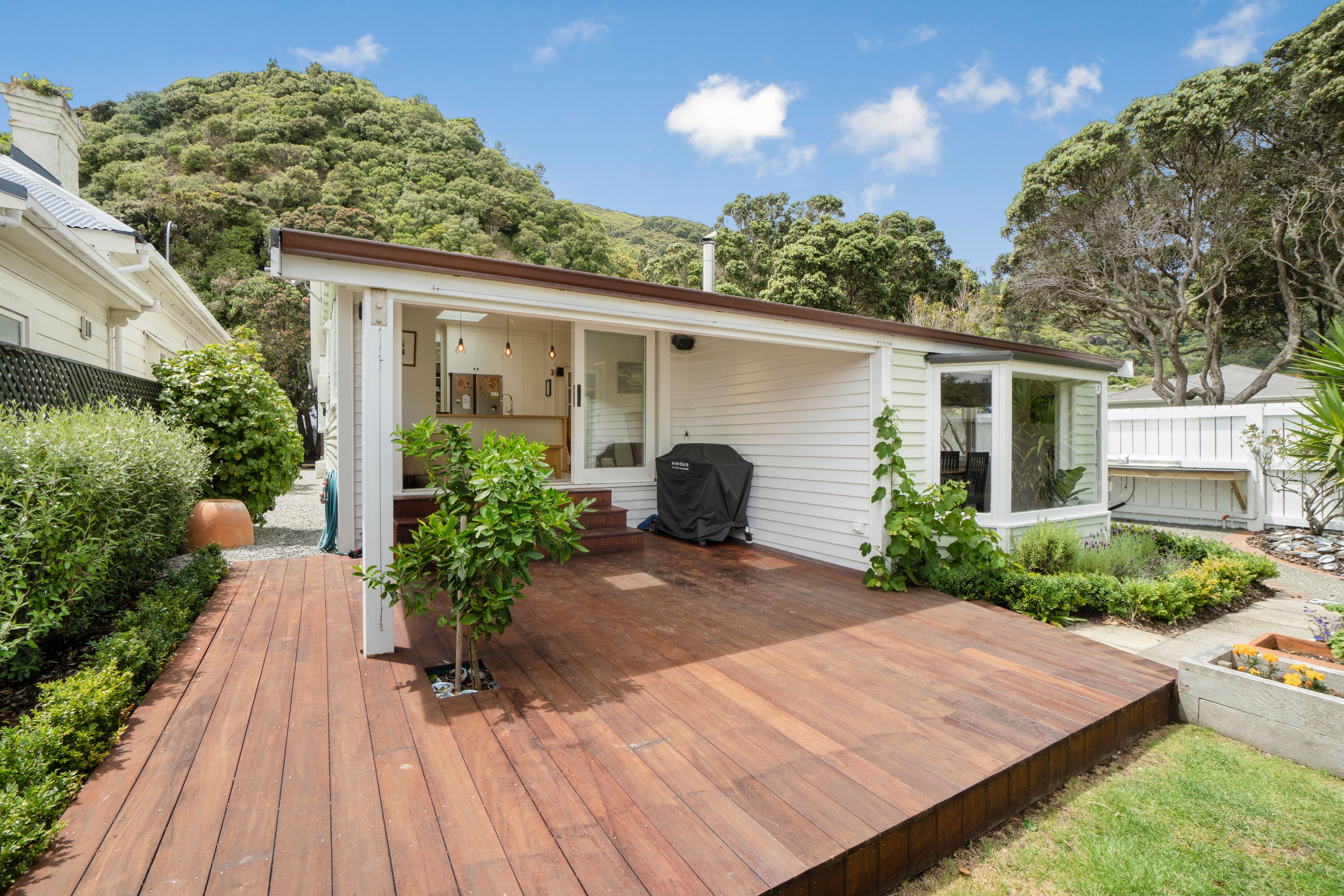 242 Muritai Road, Eastbourne, Lower Hutt City