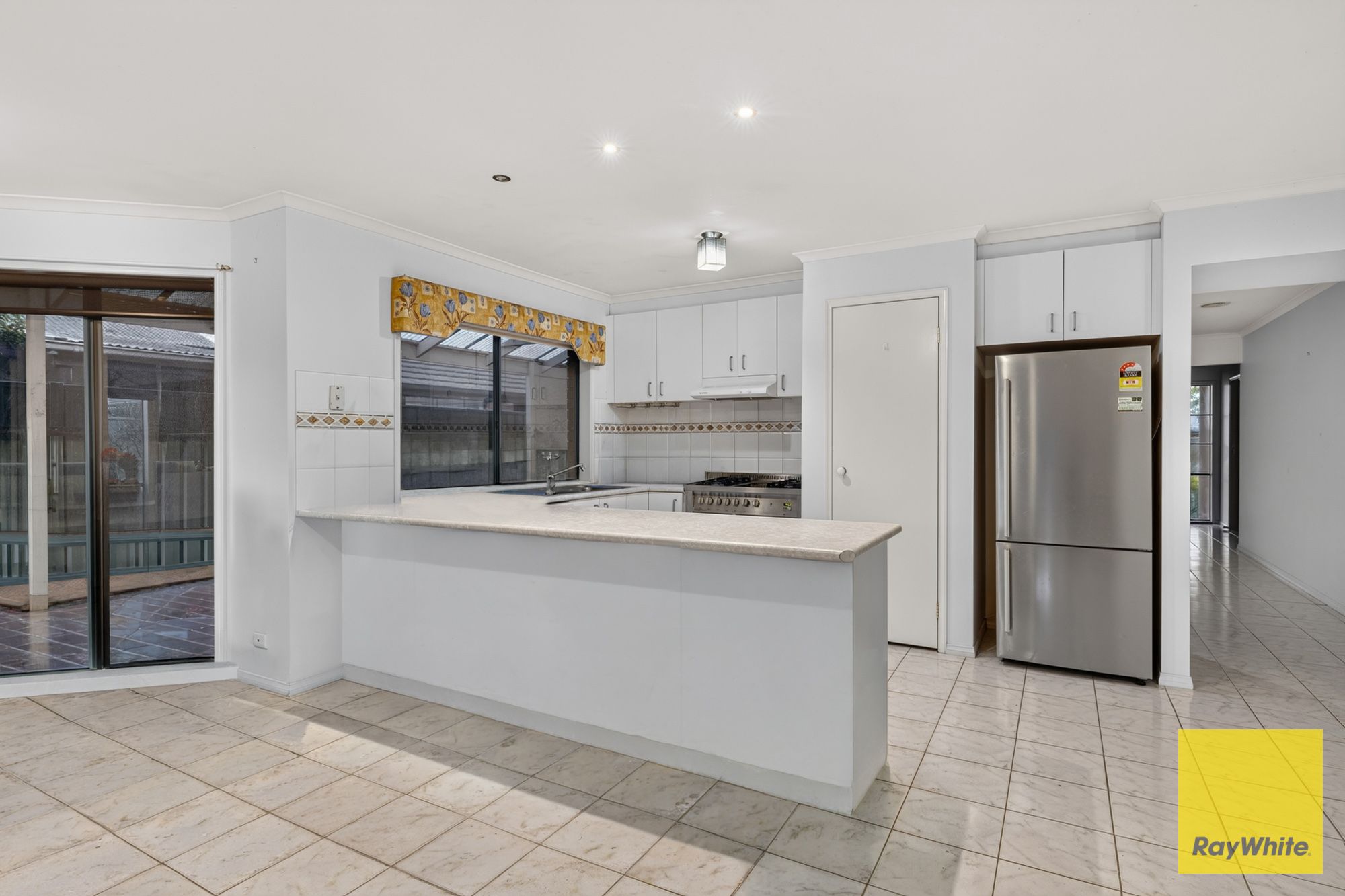 14 Sark Court — photo 8 of 27