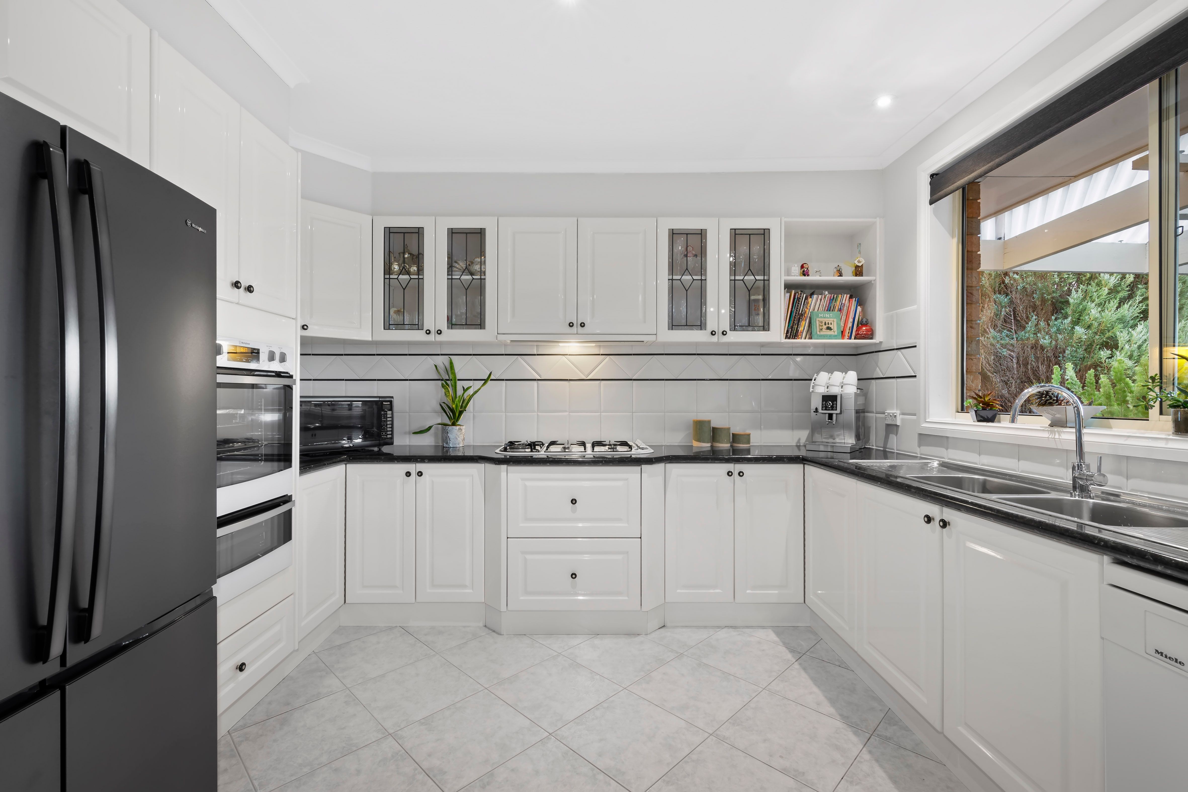 150 Blossom Park Drive, Mill Park, VIC 3082