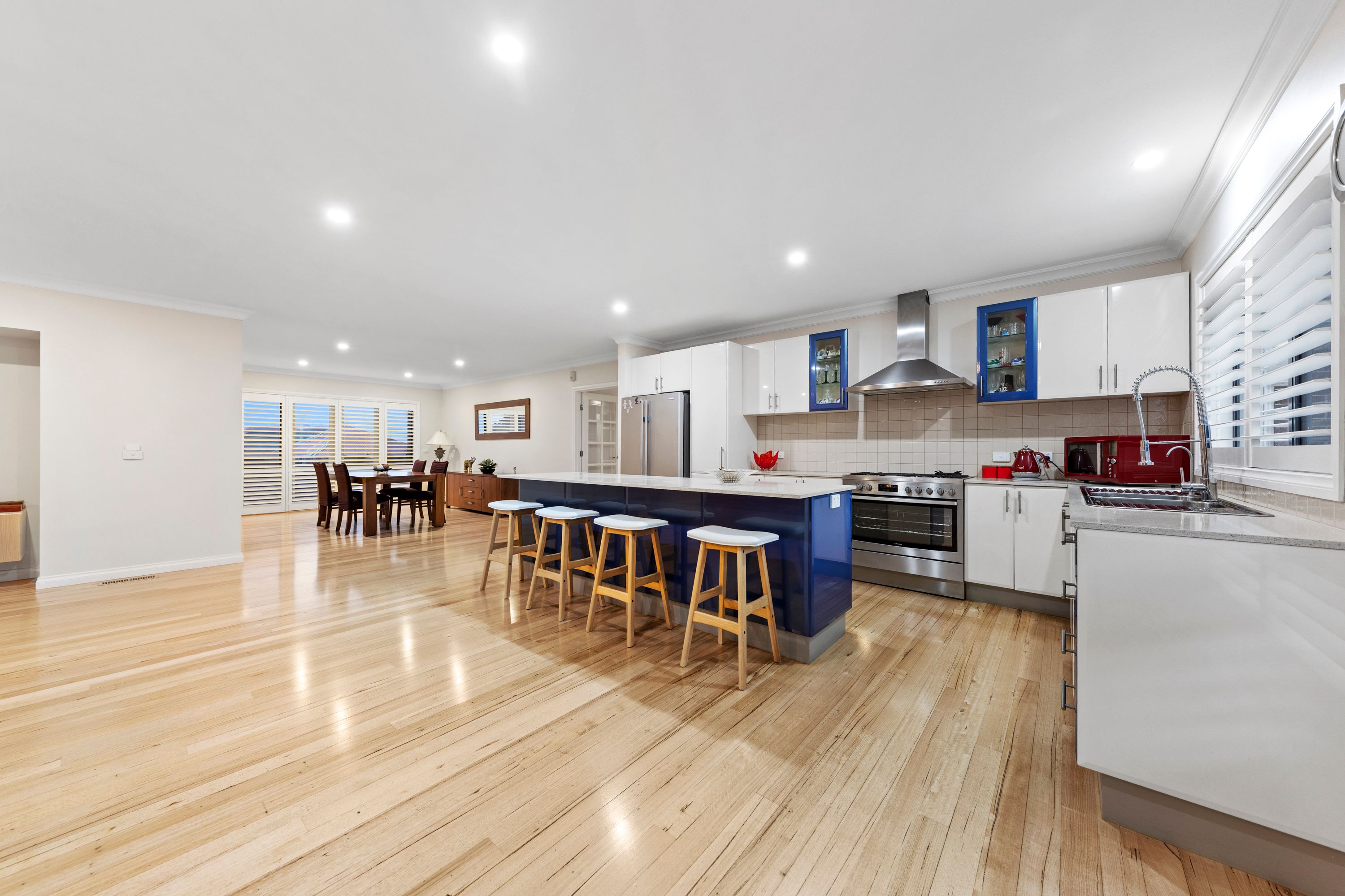 16 Wills Avenue — photo 10 of 30