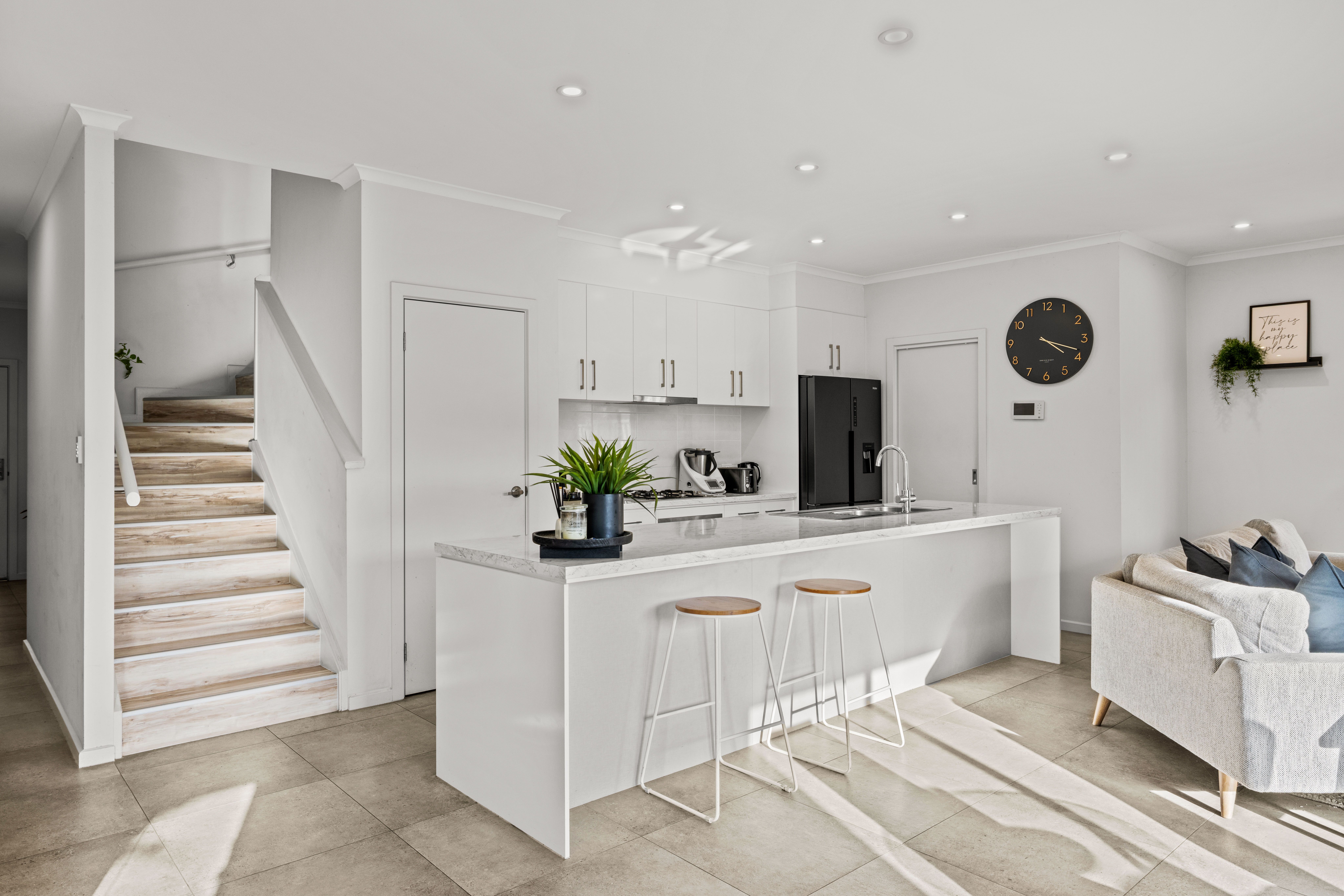 17 Whelan Avenue — photo 8 of 24