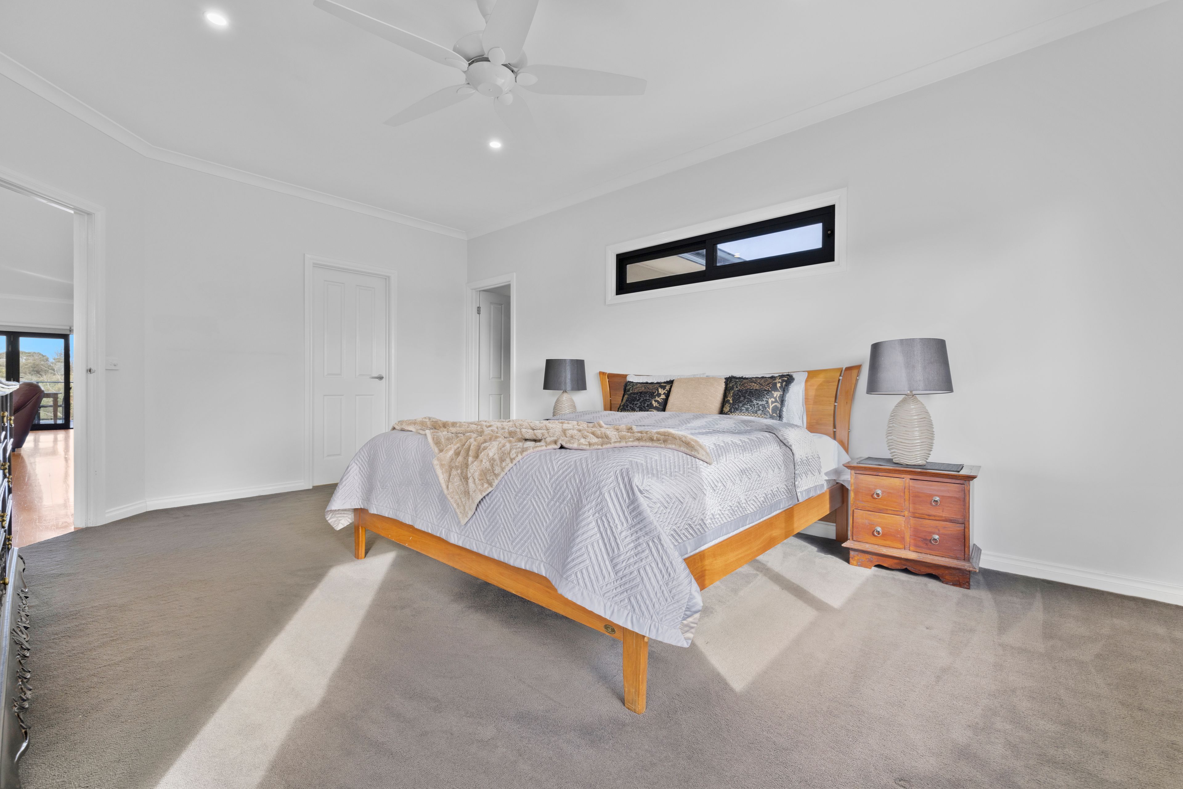 21 Riviera Street — photo 12 of 27