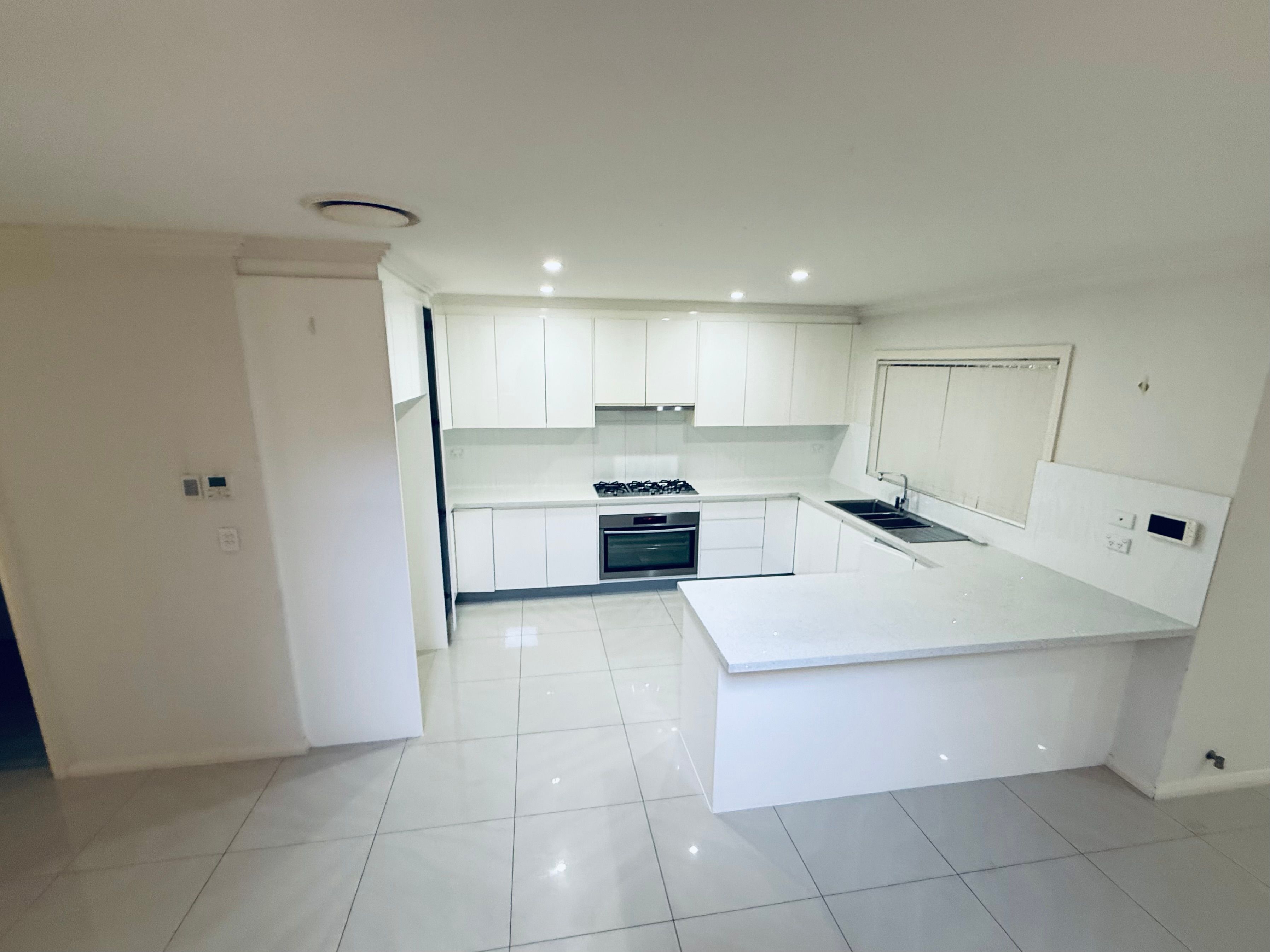 18 Hanna Street, Potts Hill, NSW 2143