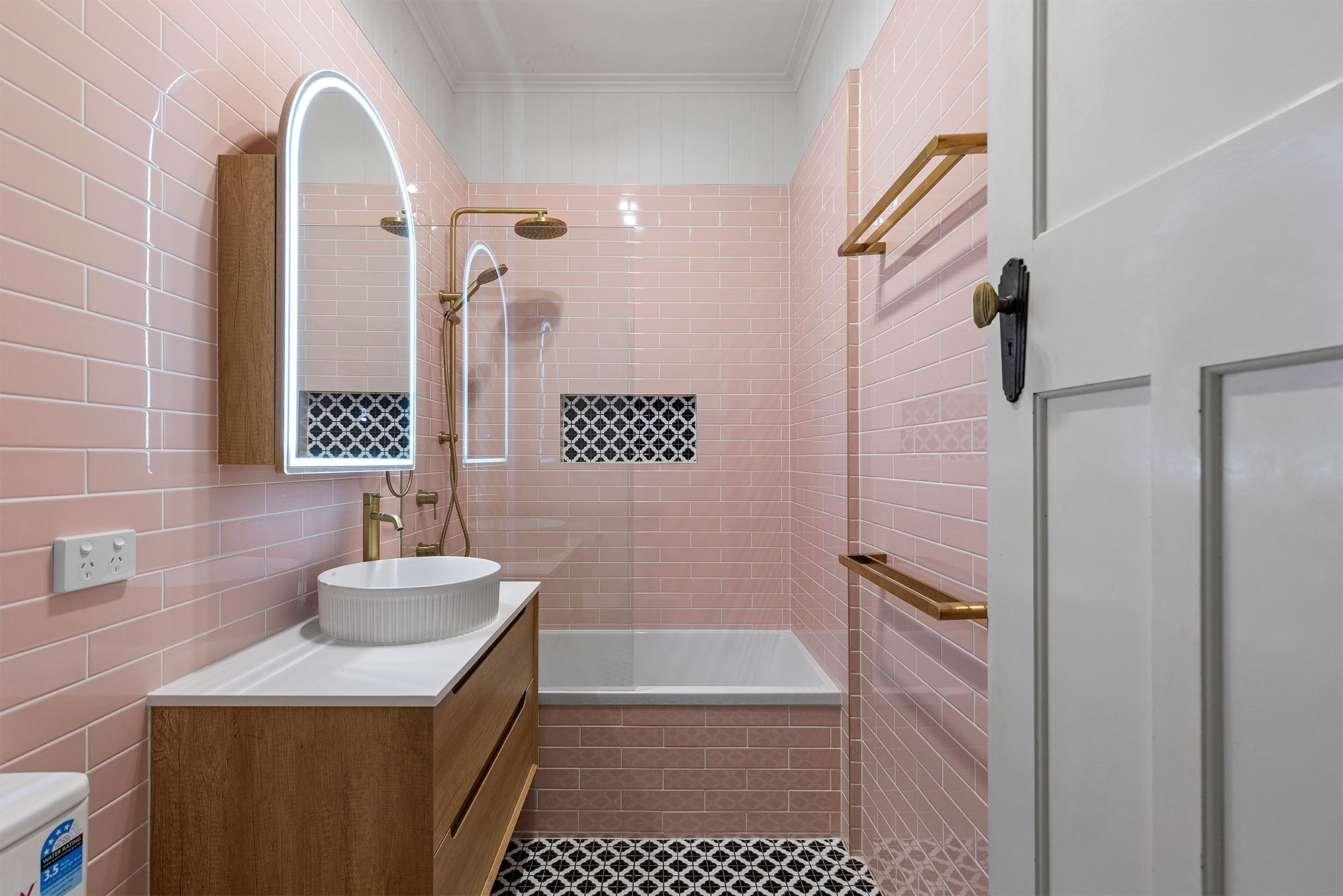 149 Tufnell Road — photo 12 of 18