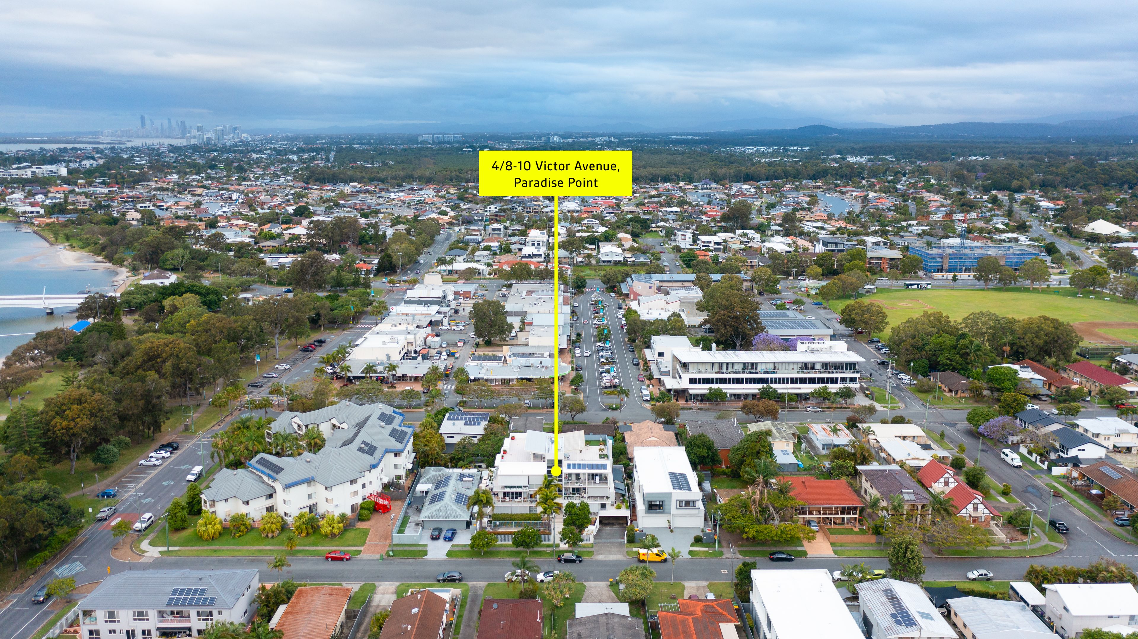 4/8 Victor Avenue, Paradise Point, QLD 4216