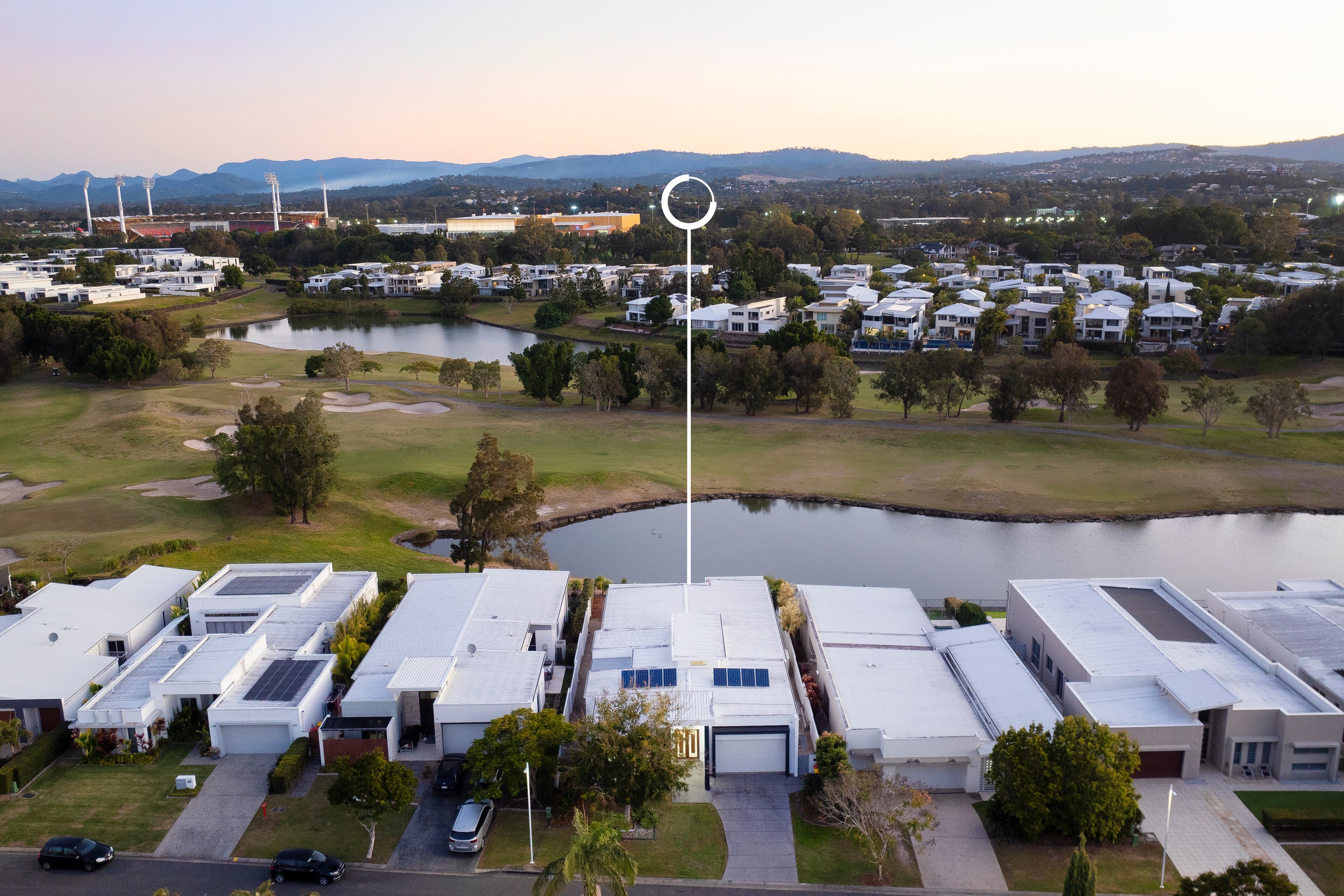 2012 The Boulevard, Benowa, QLD 4217