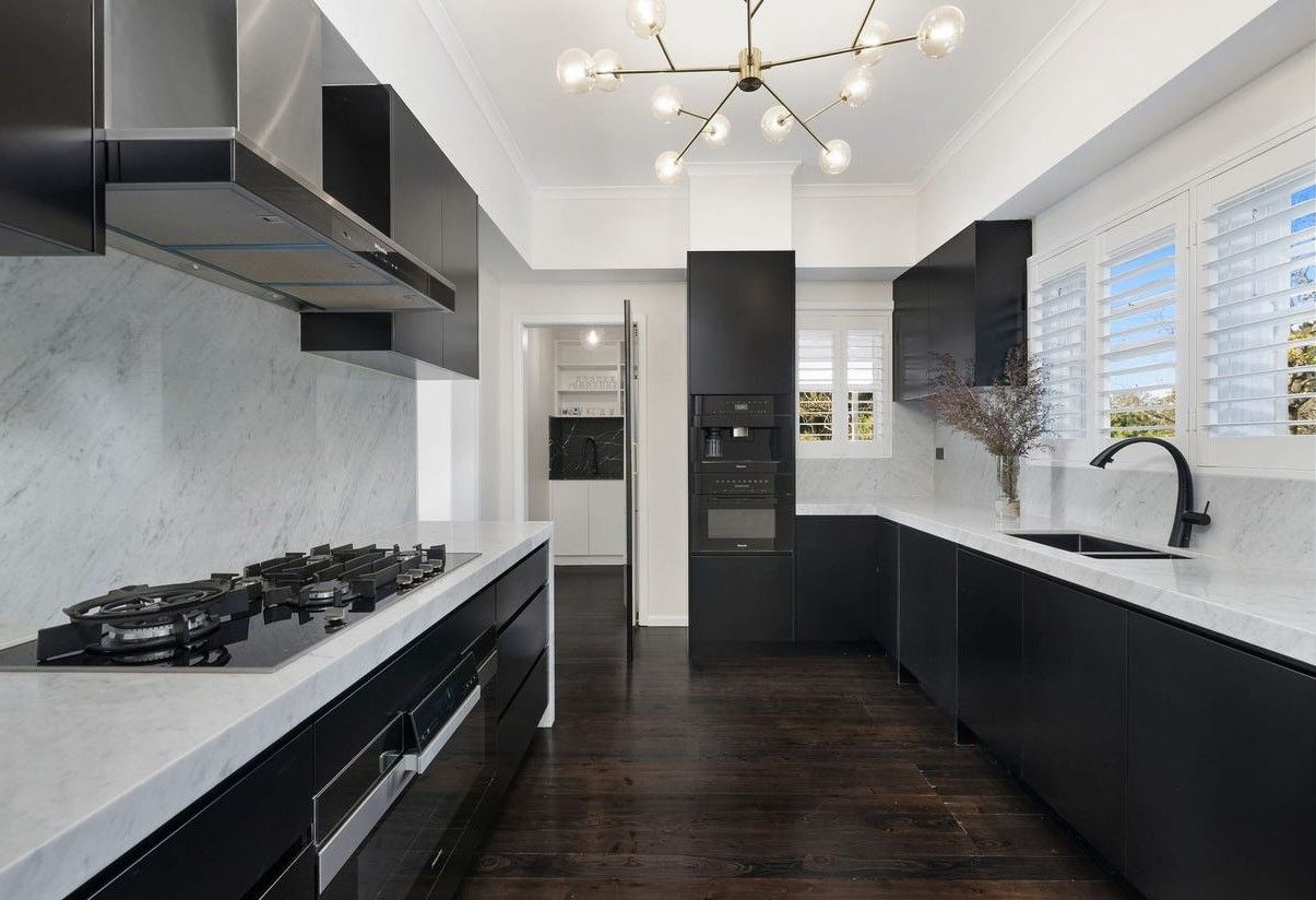 20 Aubrey Road — photo 6 of 8
