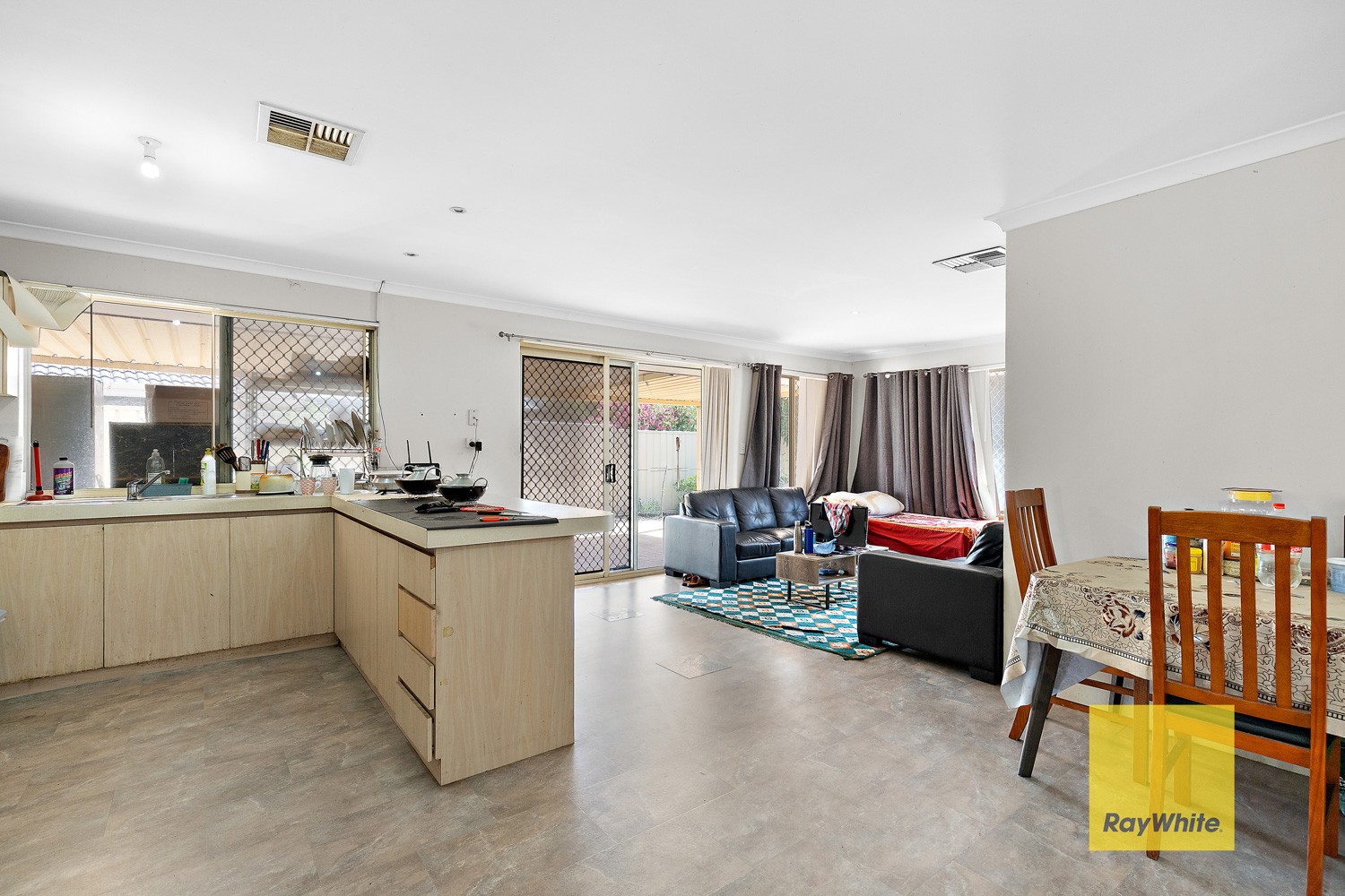 17 Quondong Close, Kenwick, WA 6107