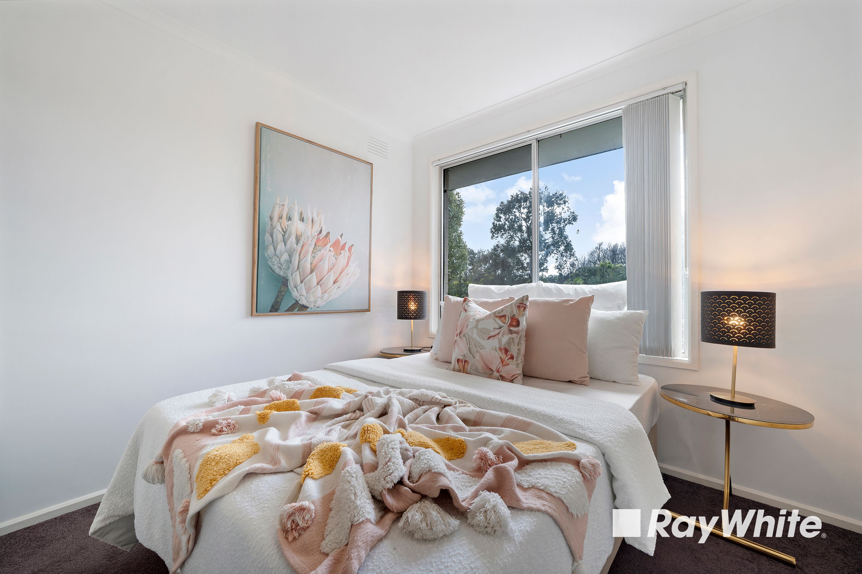 6 Albany Court — photo 11 of 17