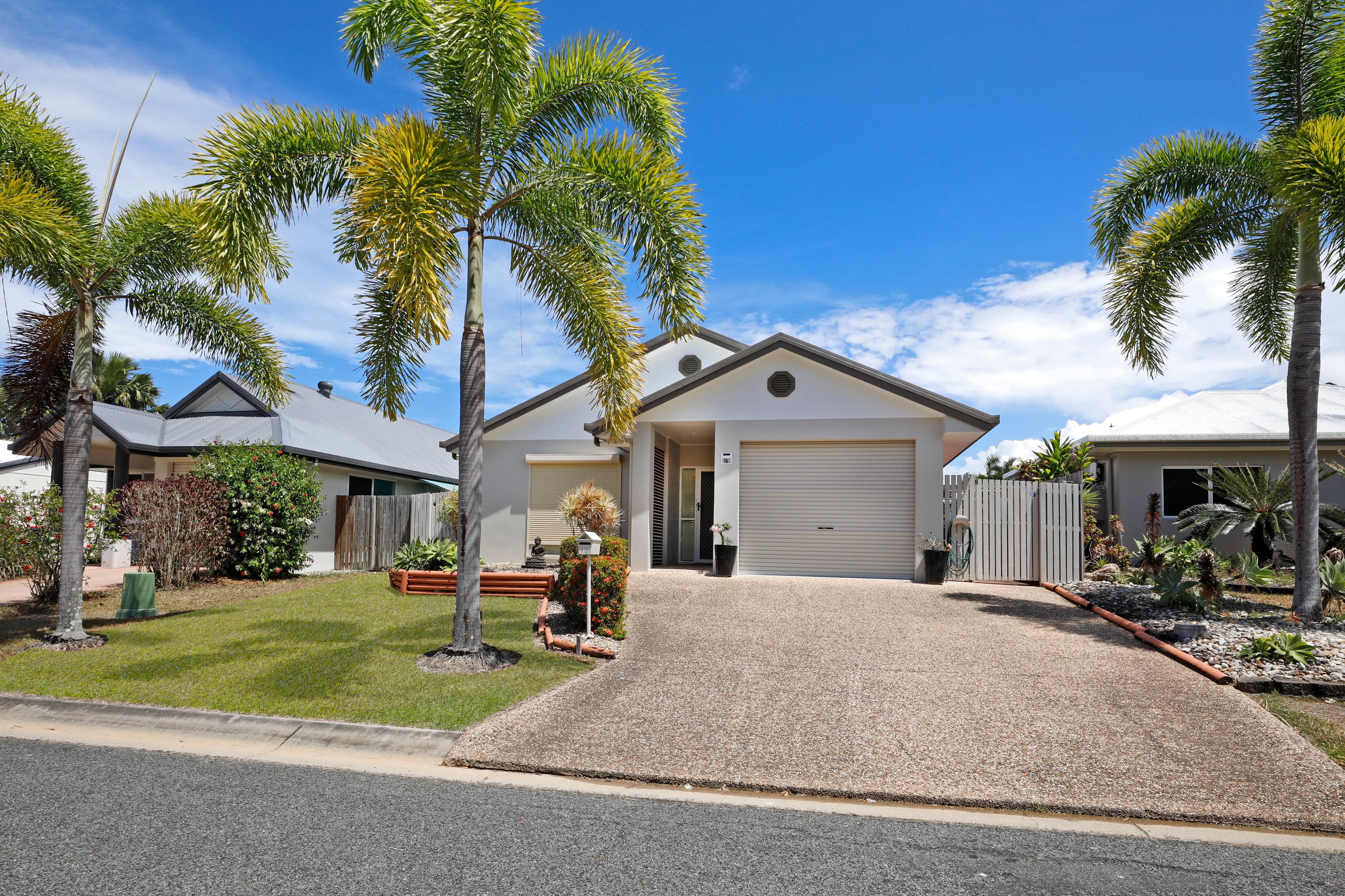 10 Capri Close, Kewarra Beach, QLD 4879