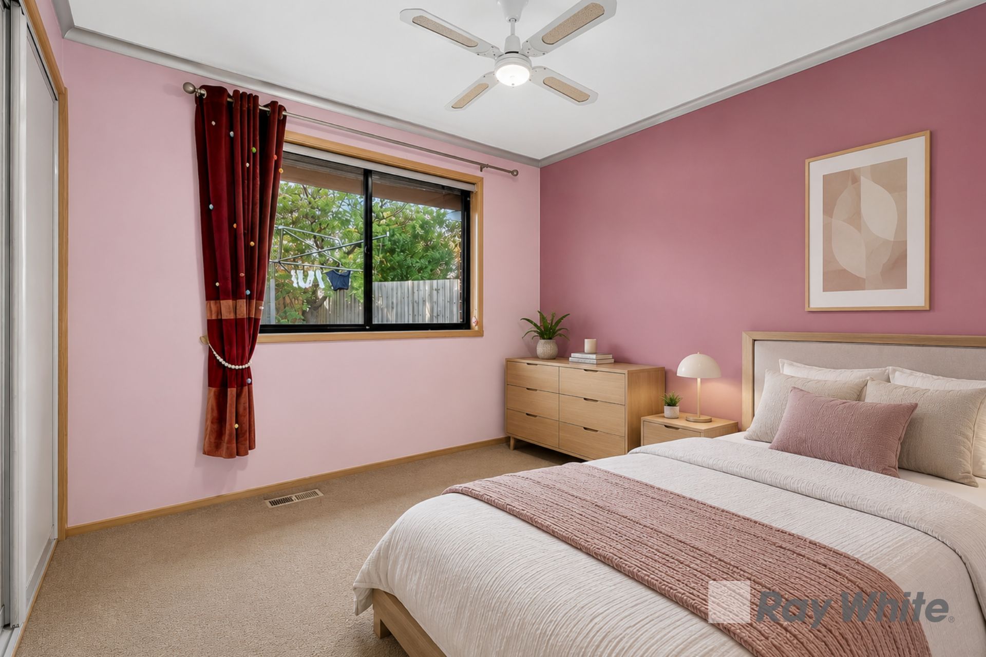 4 Sporing Court — photo 7 of 12