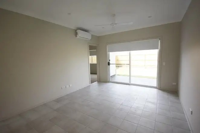 48 Atlantic Boulevard, Glenfield, NSW 2167