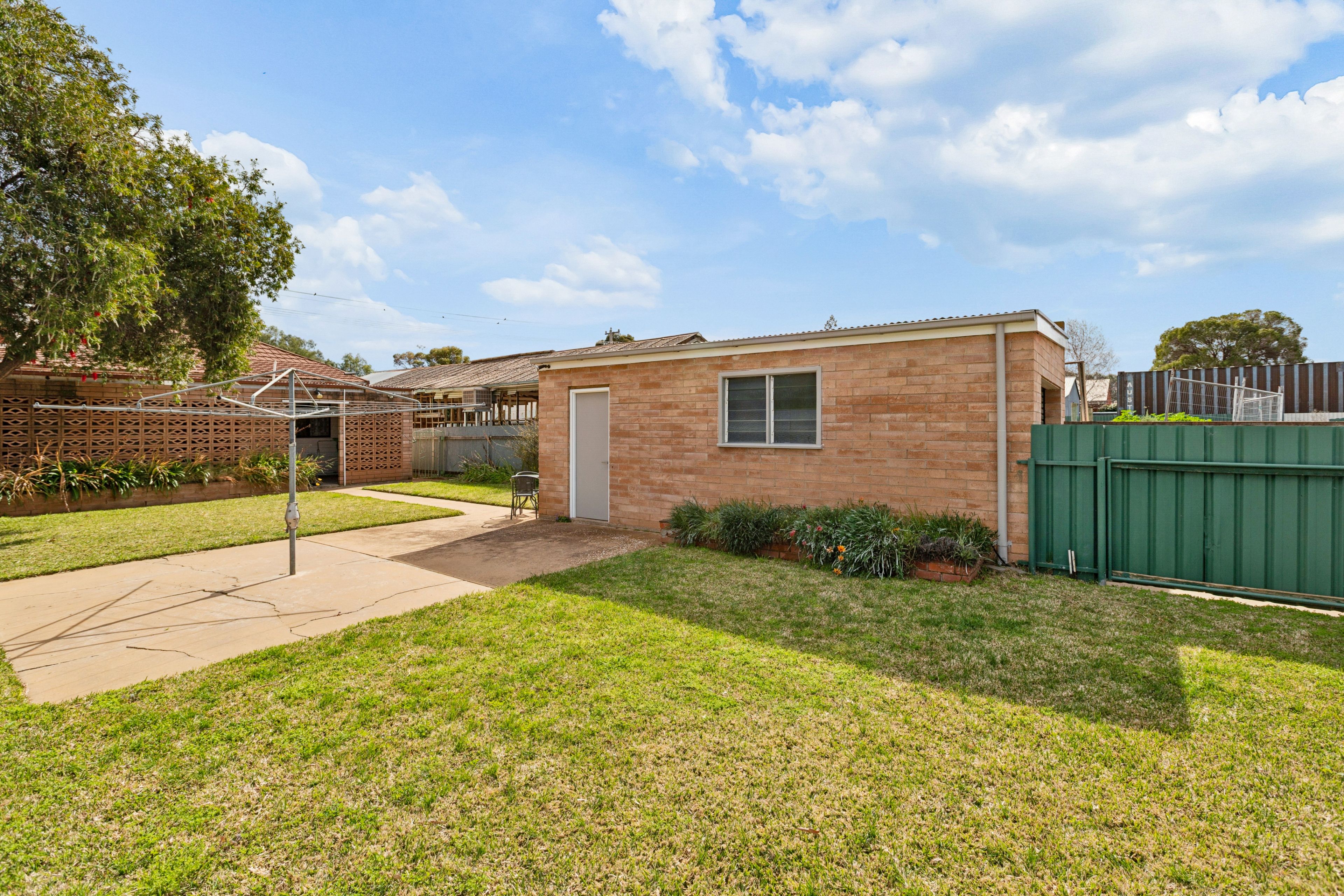 660 Koorlong Avenue — photo 18 of 20