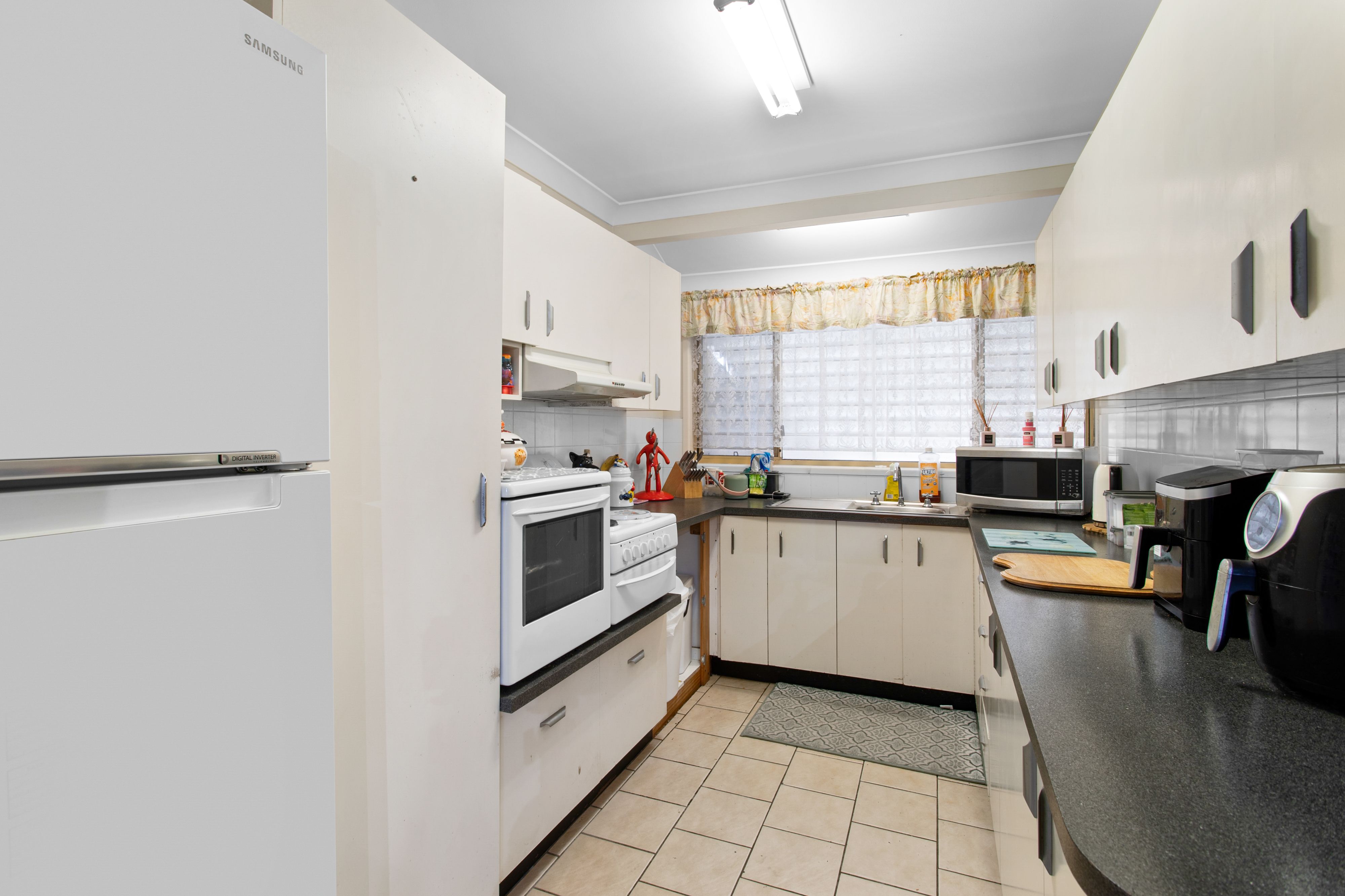 5/2A Landsborough Avenue — photo 4 of 13