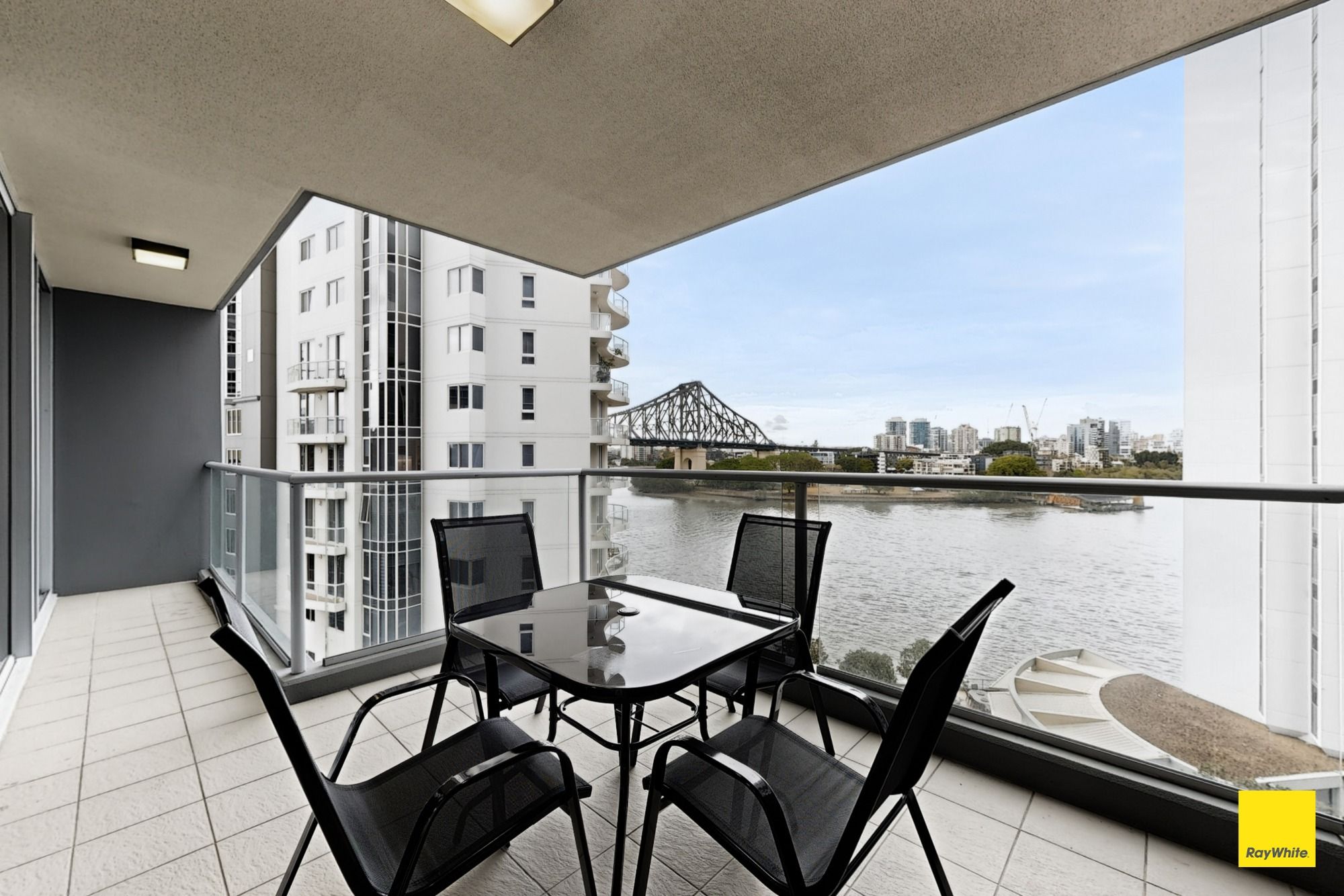 62/30 Macrossan Street — photo from Ray White Brisbane City