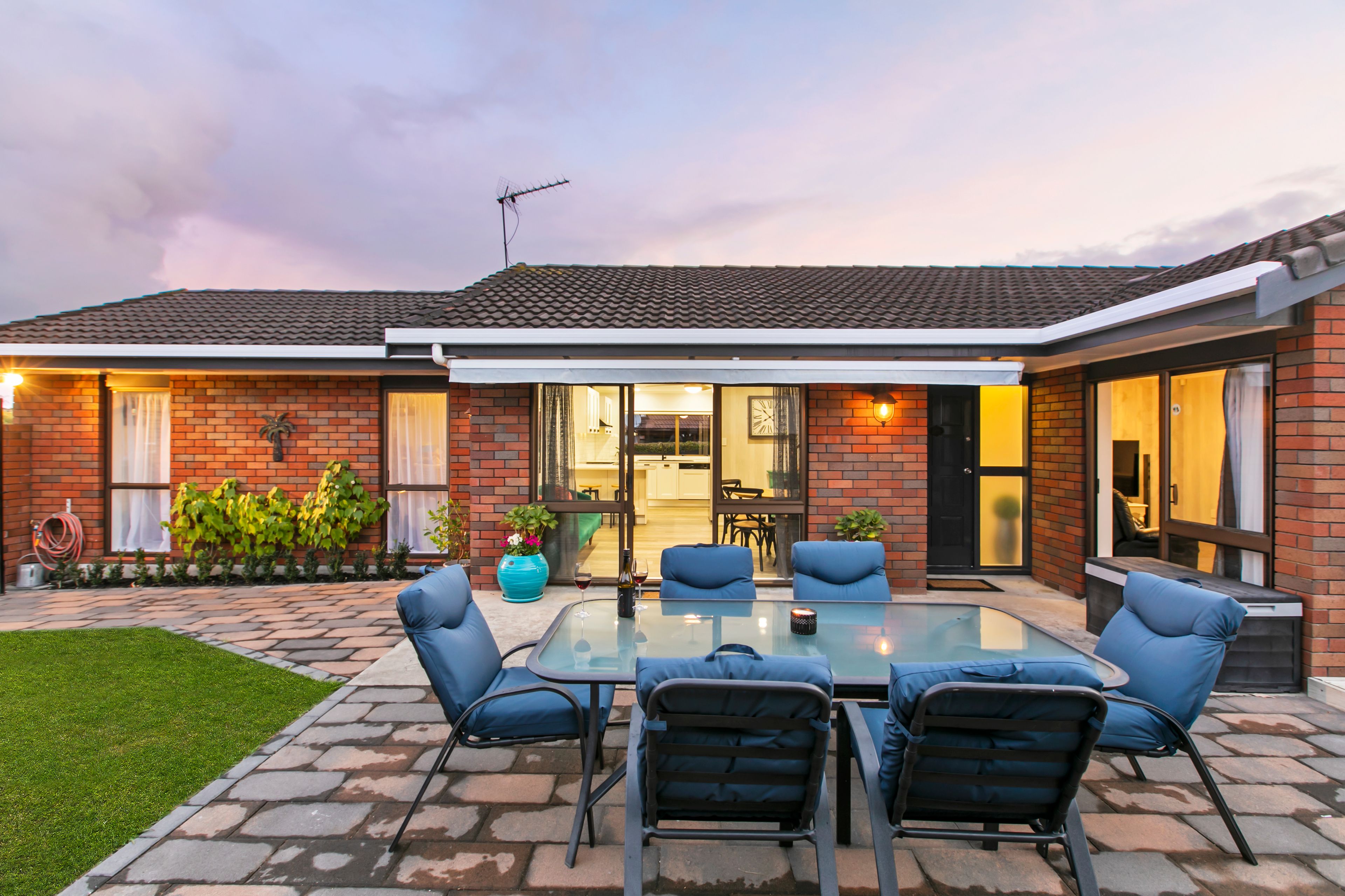 21 Curacao Place, Half Moon Bay, Manukau City